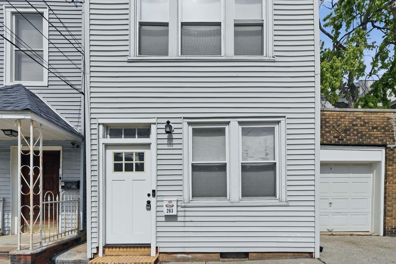 77 CONGRESS ST Unit: 3