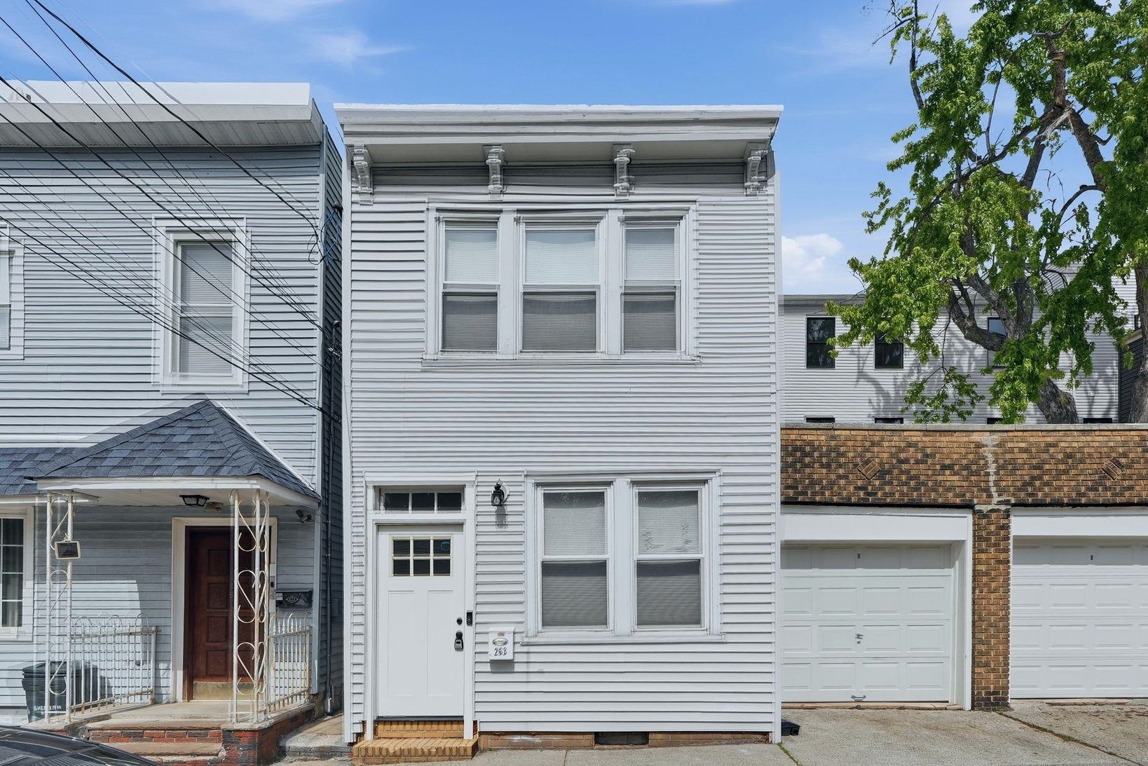 77 CONGRESS ST Unit: 3