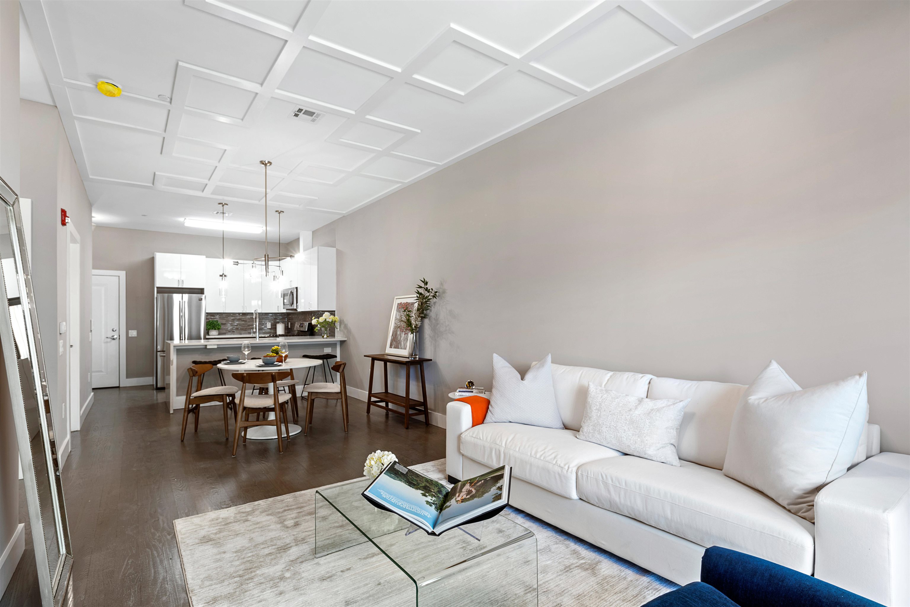 313 PINE ST Unit: 302