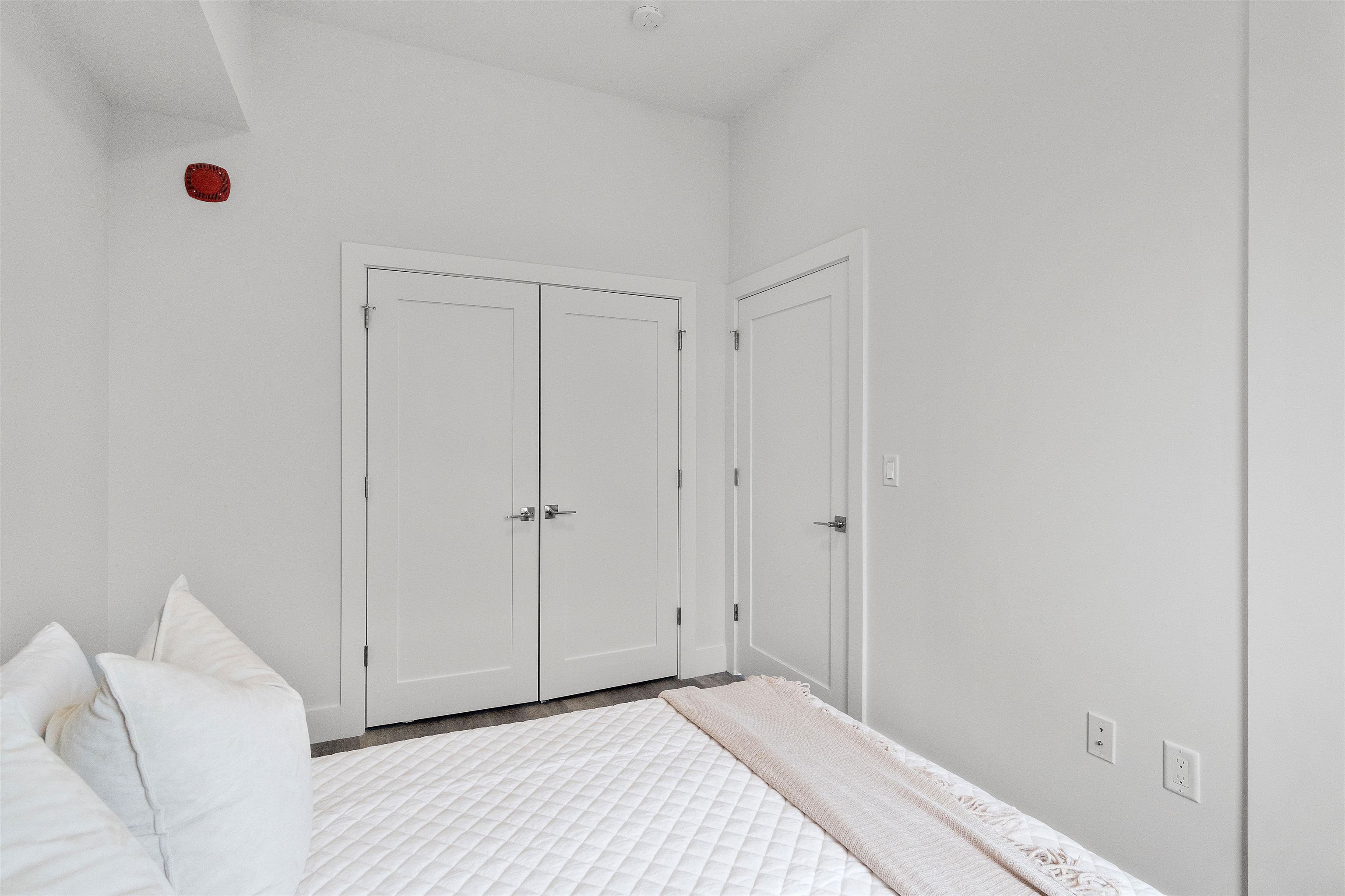 412 WHITON ST Unit: 507