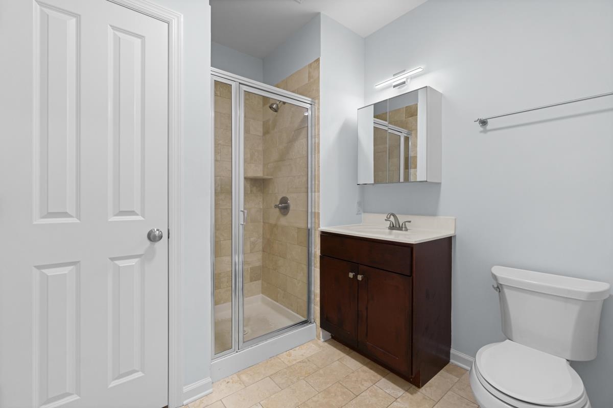 443-2 WHITON ST Unit: 2