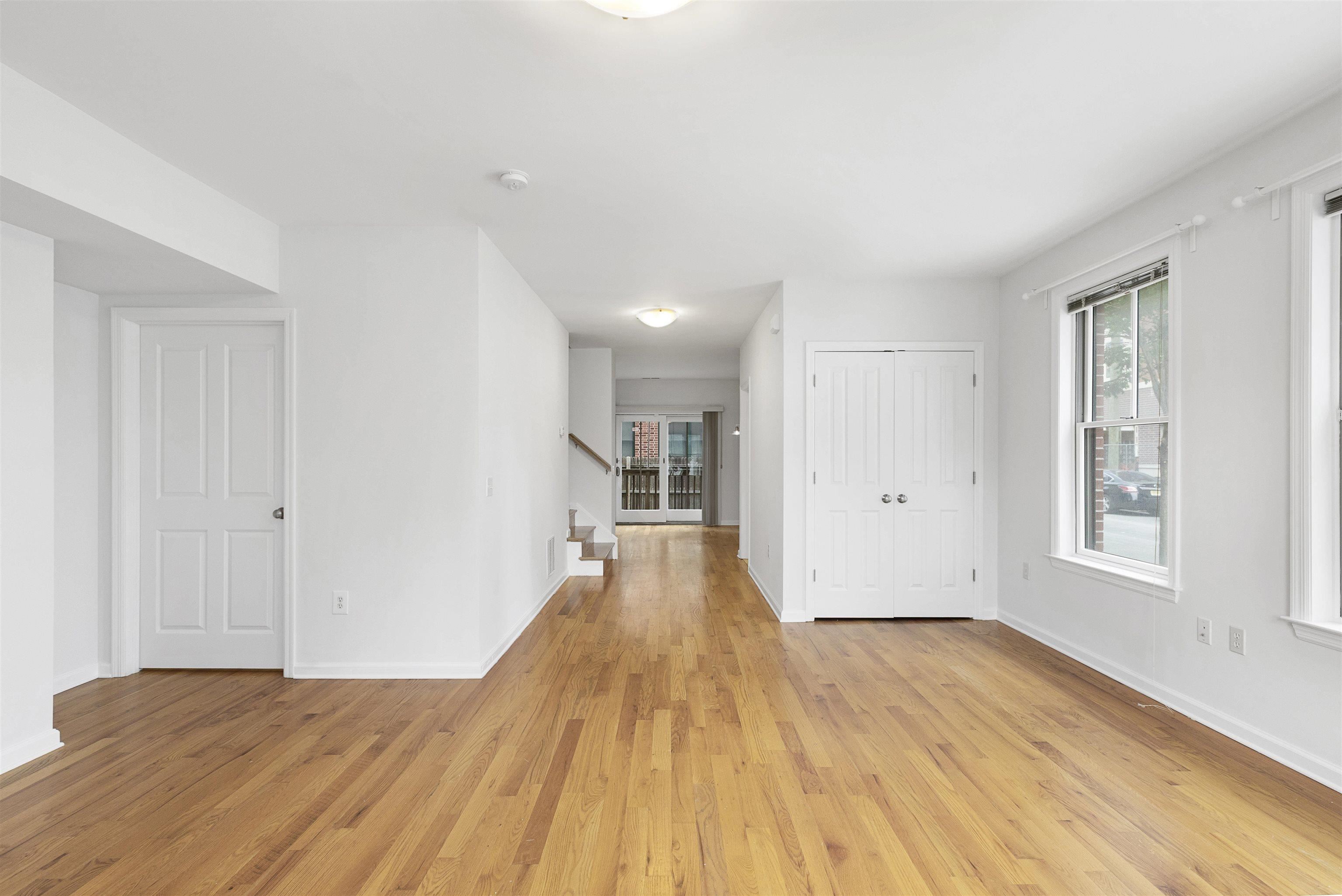 456-1 PACIFIC AVE Unit: 1