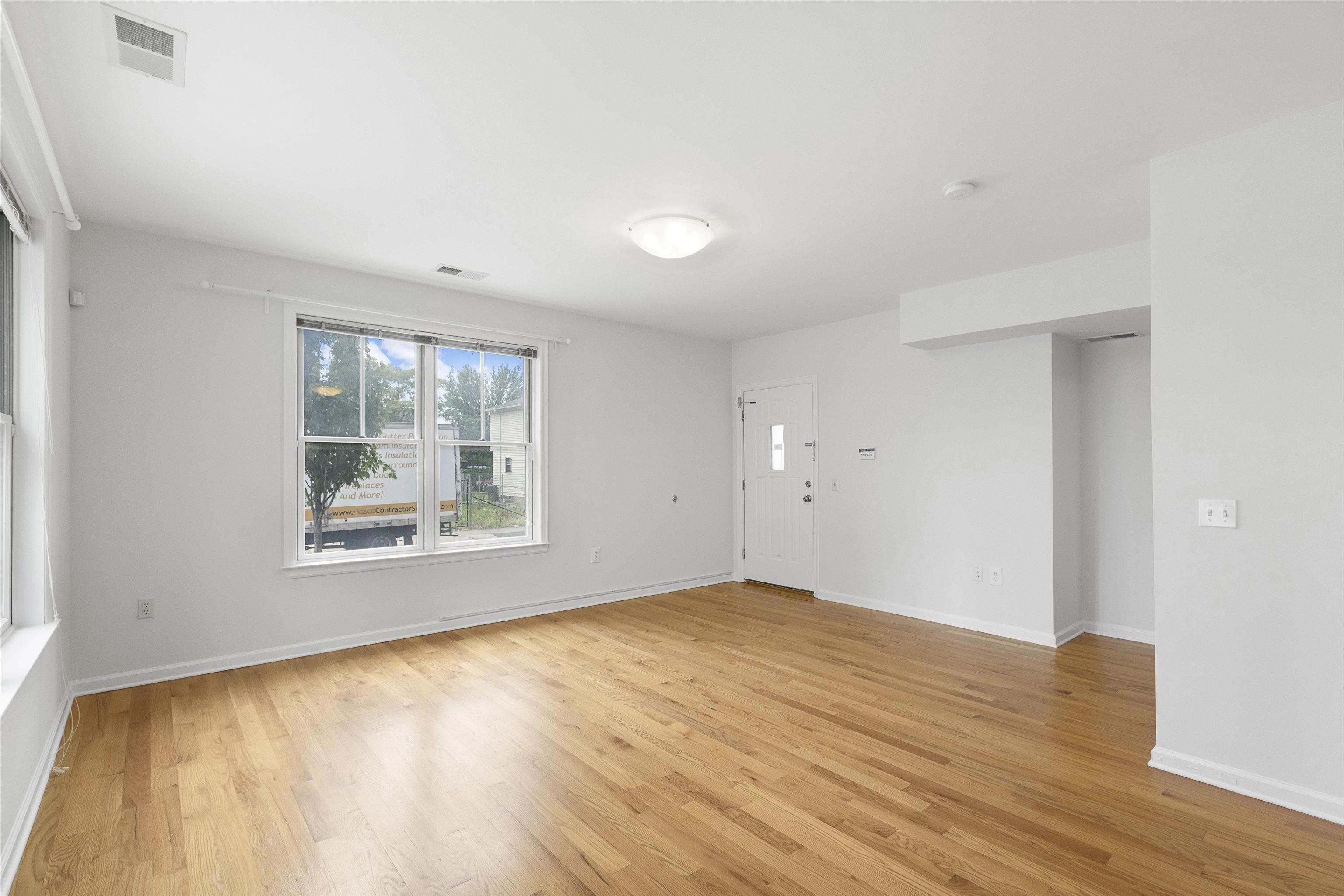456-1 PACIFIC AVE Unit: 1