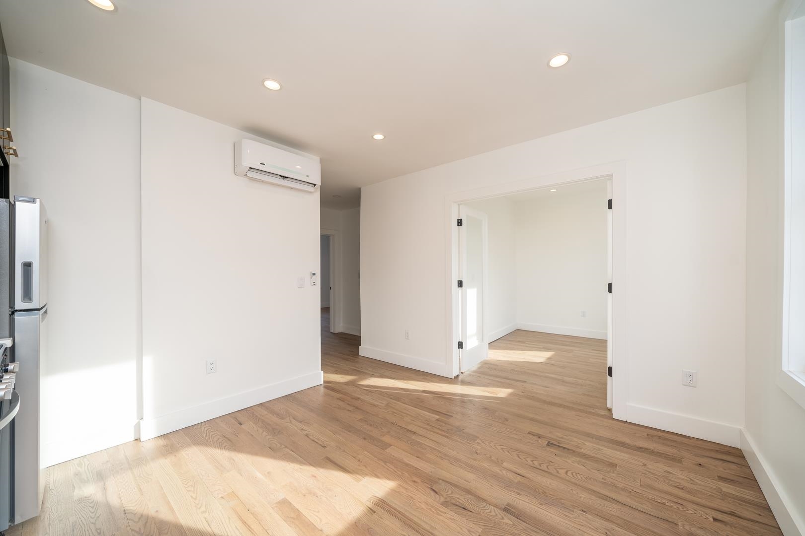 68 LAFAYETTE ST Unit: 2