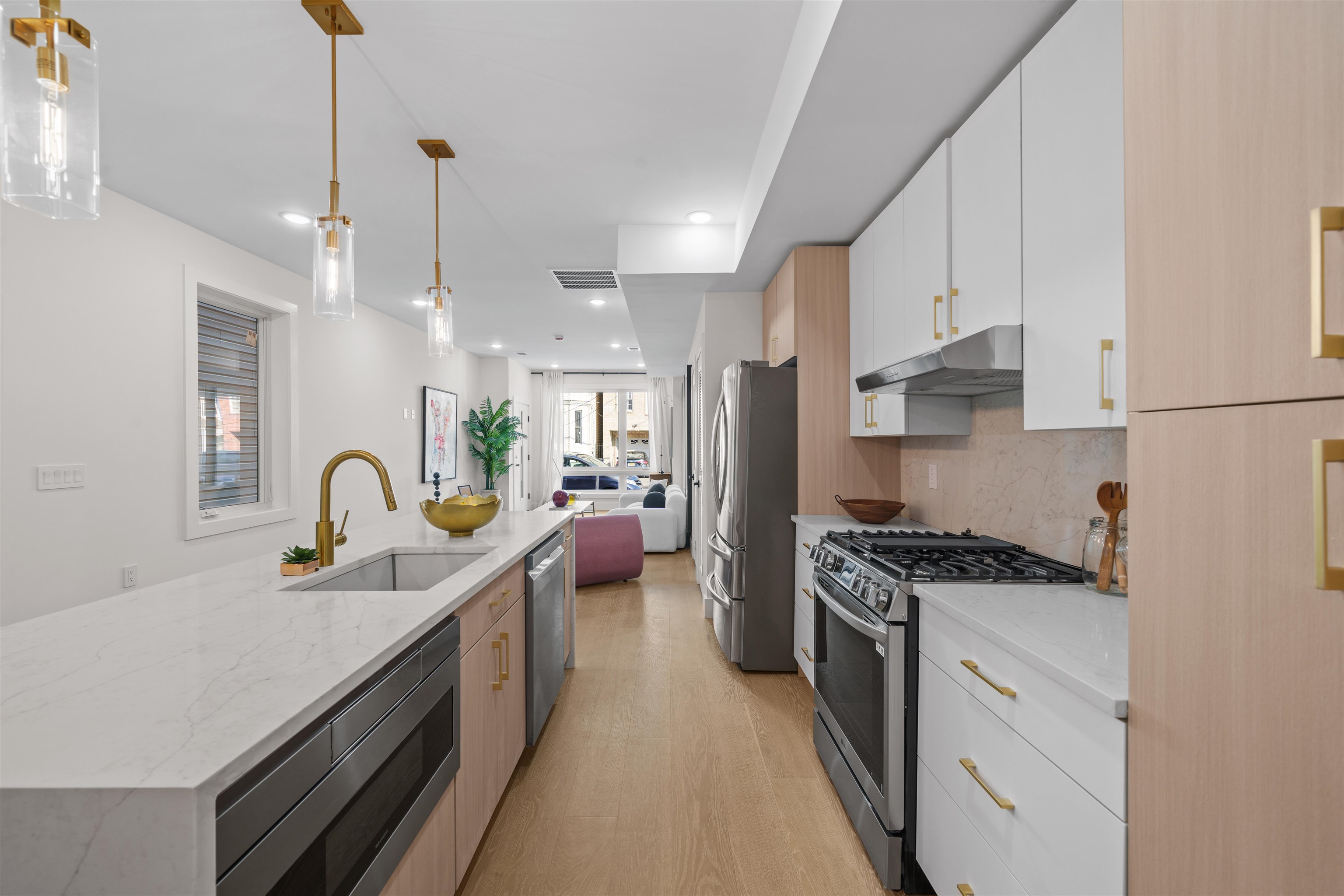 249.5 HALLADAY ST Unit: A