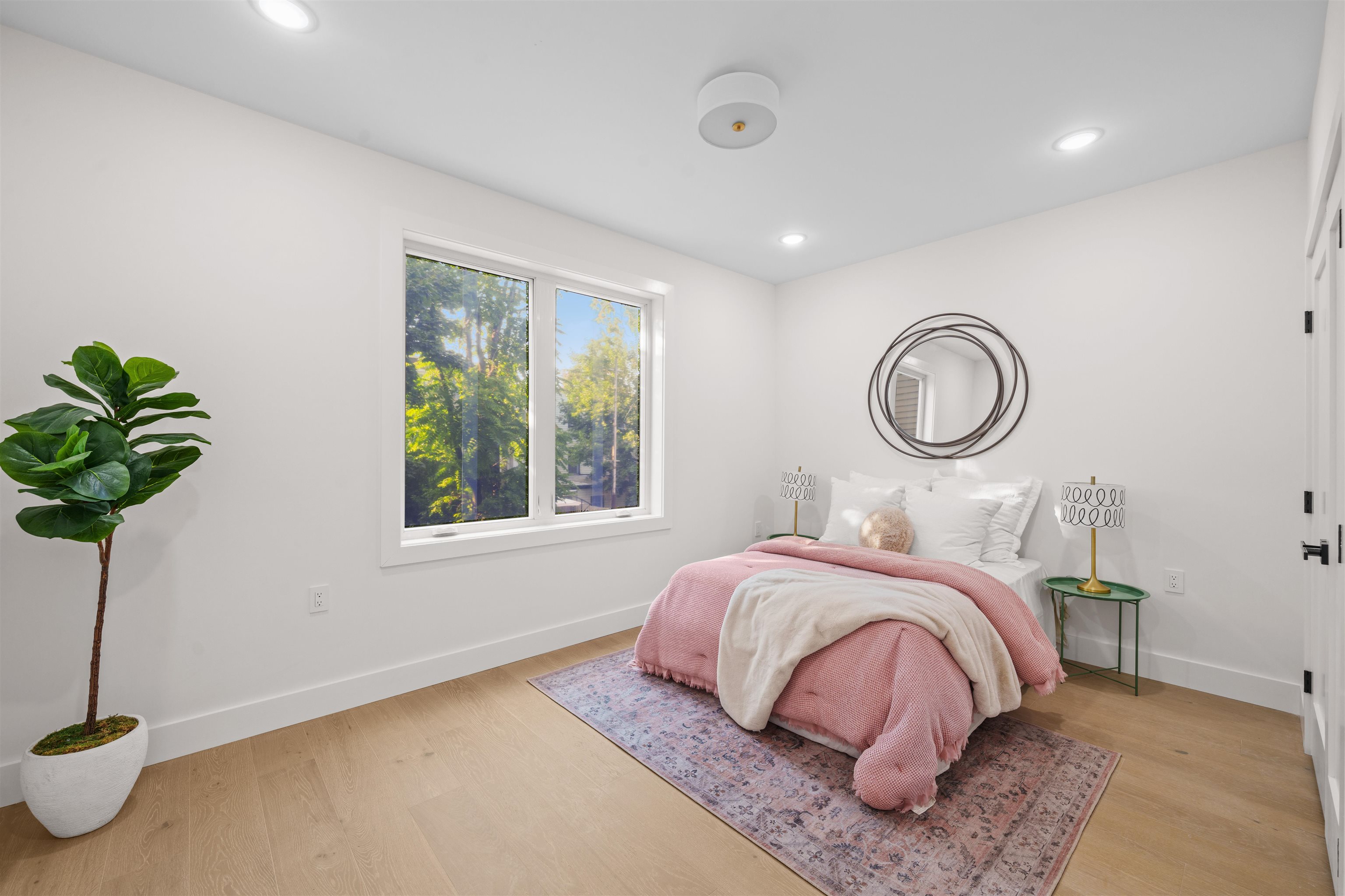 249.5 HALLADAY ST Unit: A
