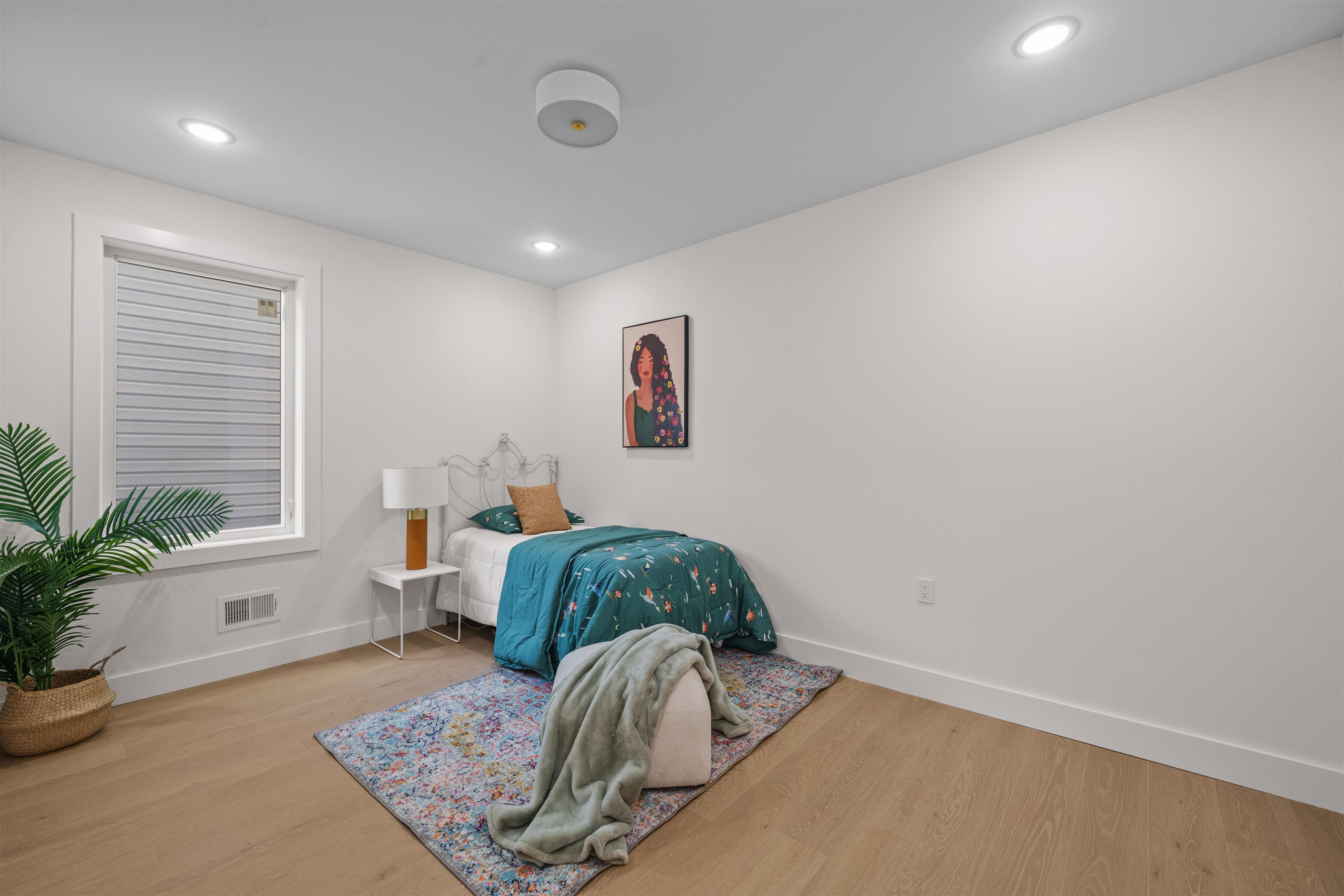 249.5 HALLADAY ST Unit: A