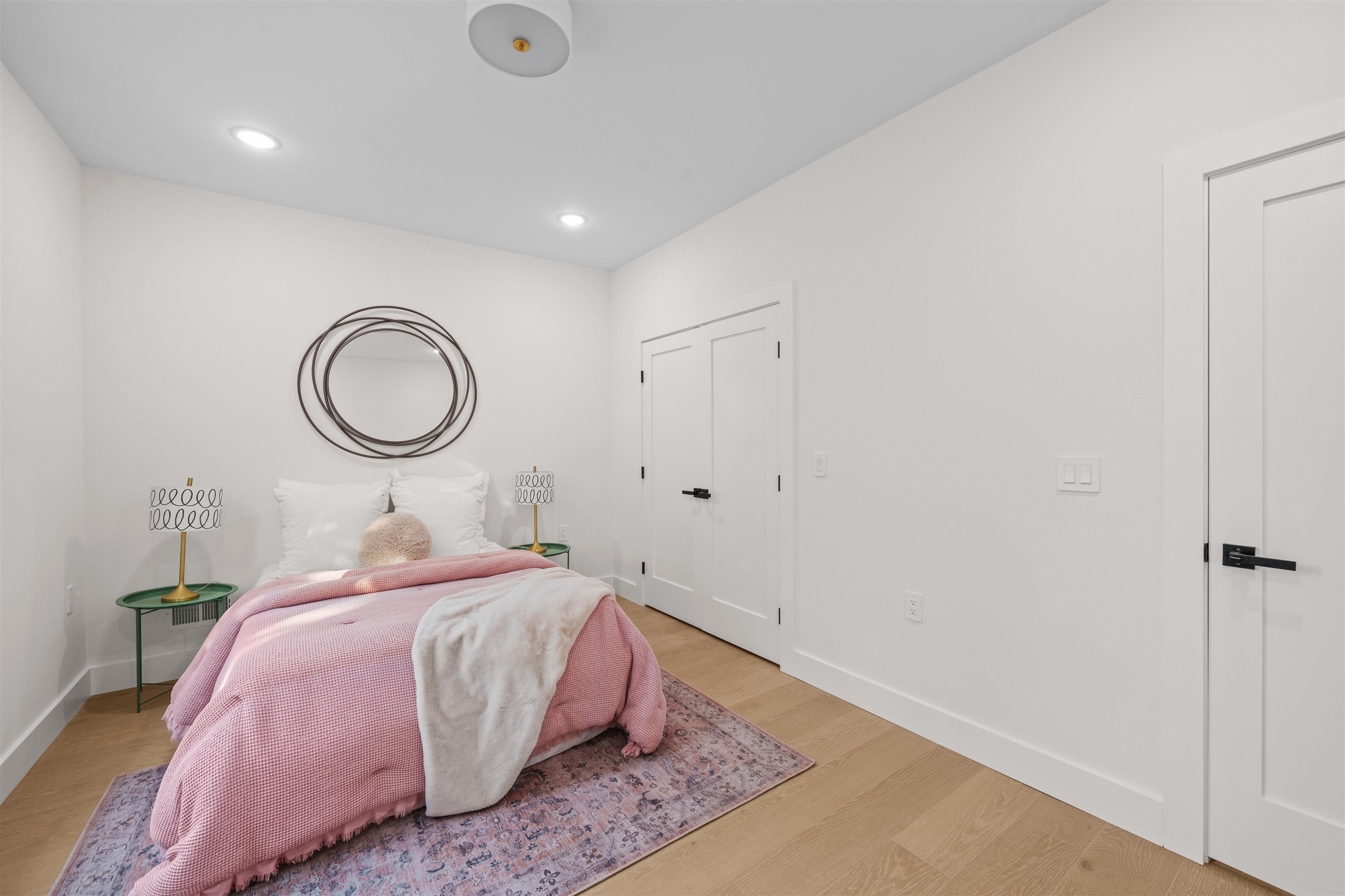 249.5 HALLADAY ST Unit: A
