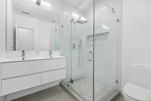 2602 PALISADE AVE Unit: 1