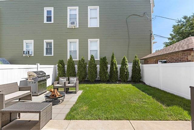 2602 PALISADE AVE Unit: 1