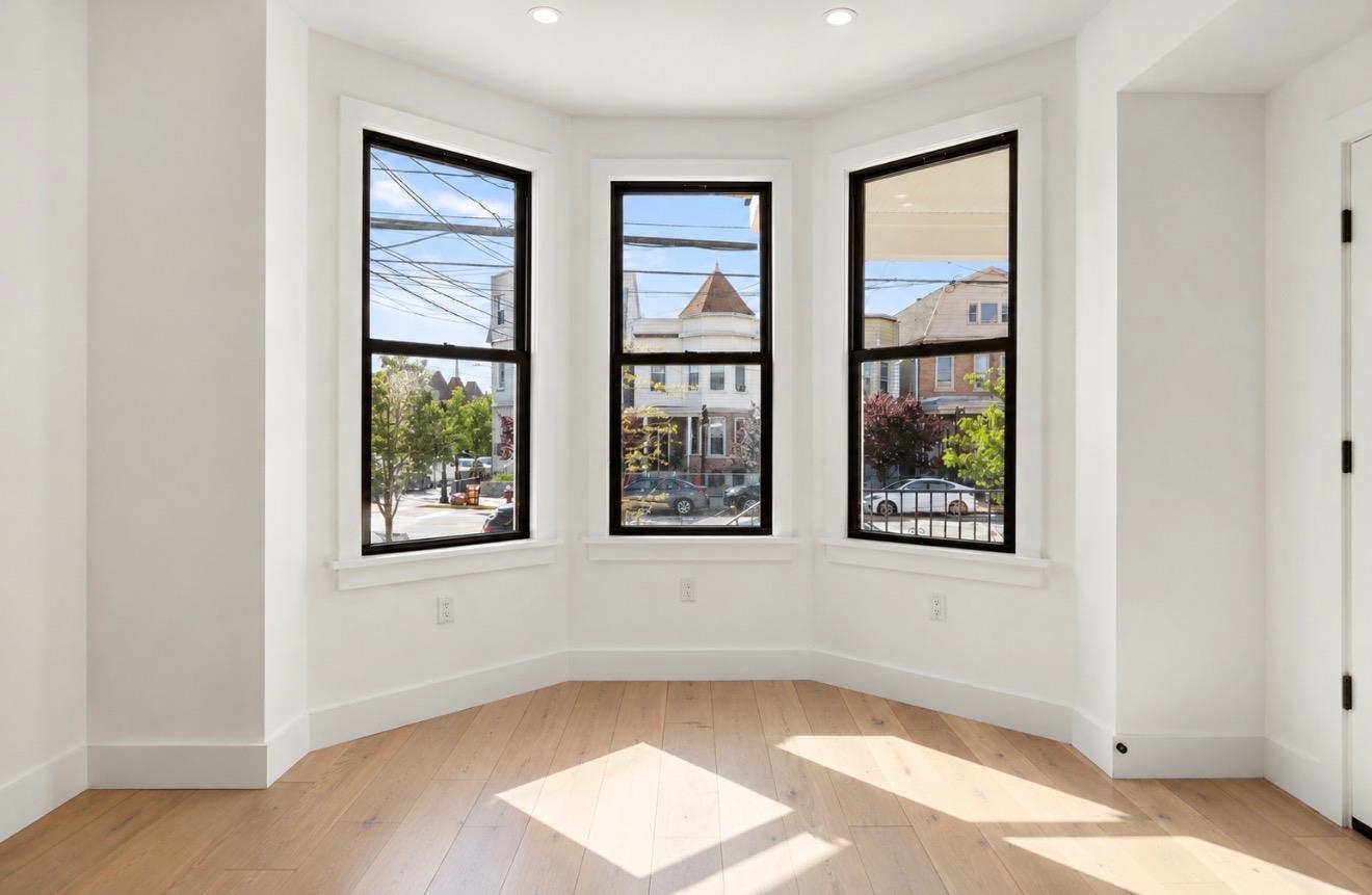2602 PALISADE AVE Unit: 1