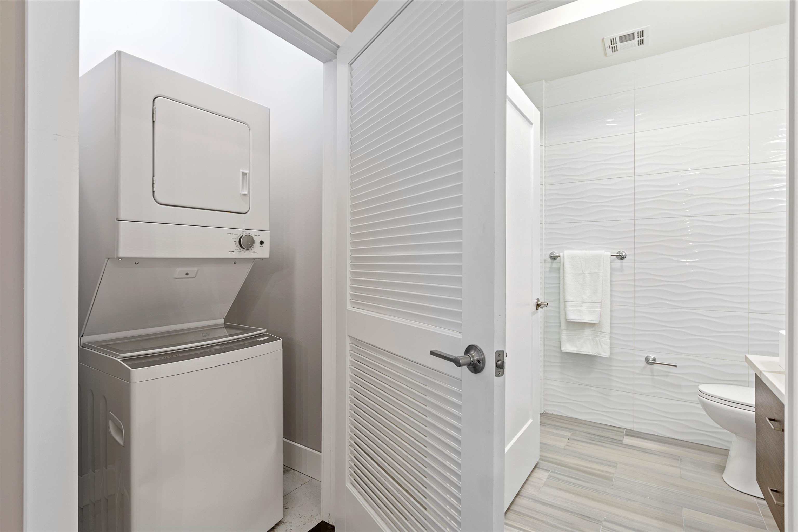 313 PINE ST Unit: 209