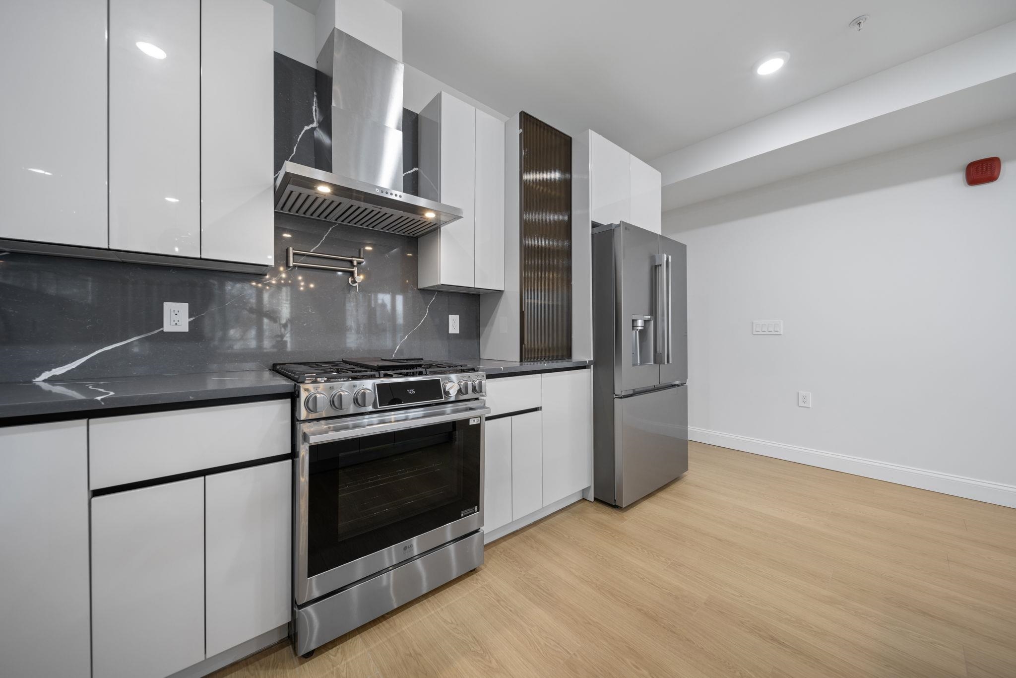 3447 JOHN F KENNEDY BLVD Unit: 2