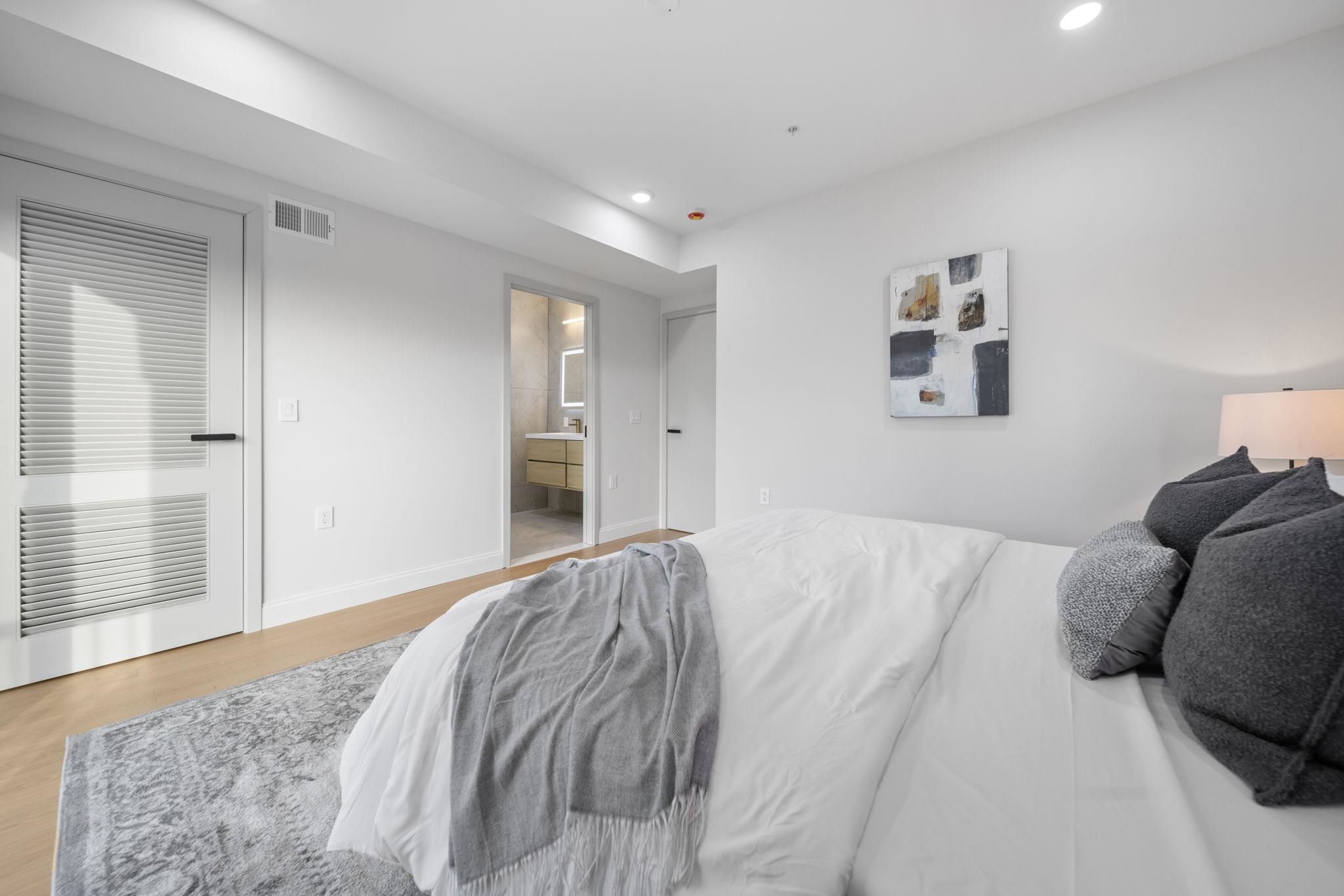 3447 JOHN F KENNEDY BLVD Unit: 2