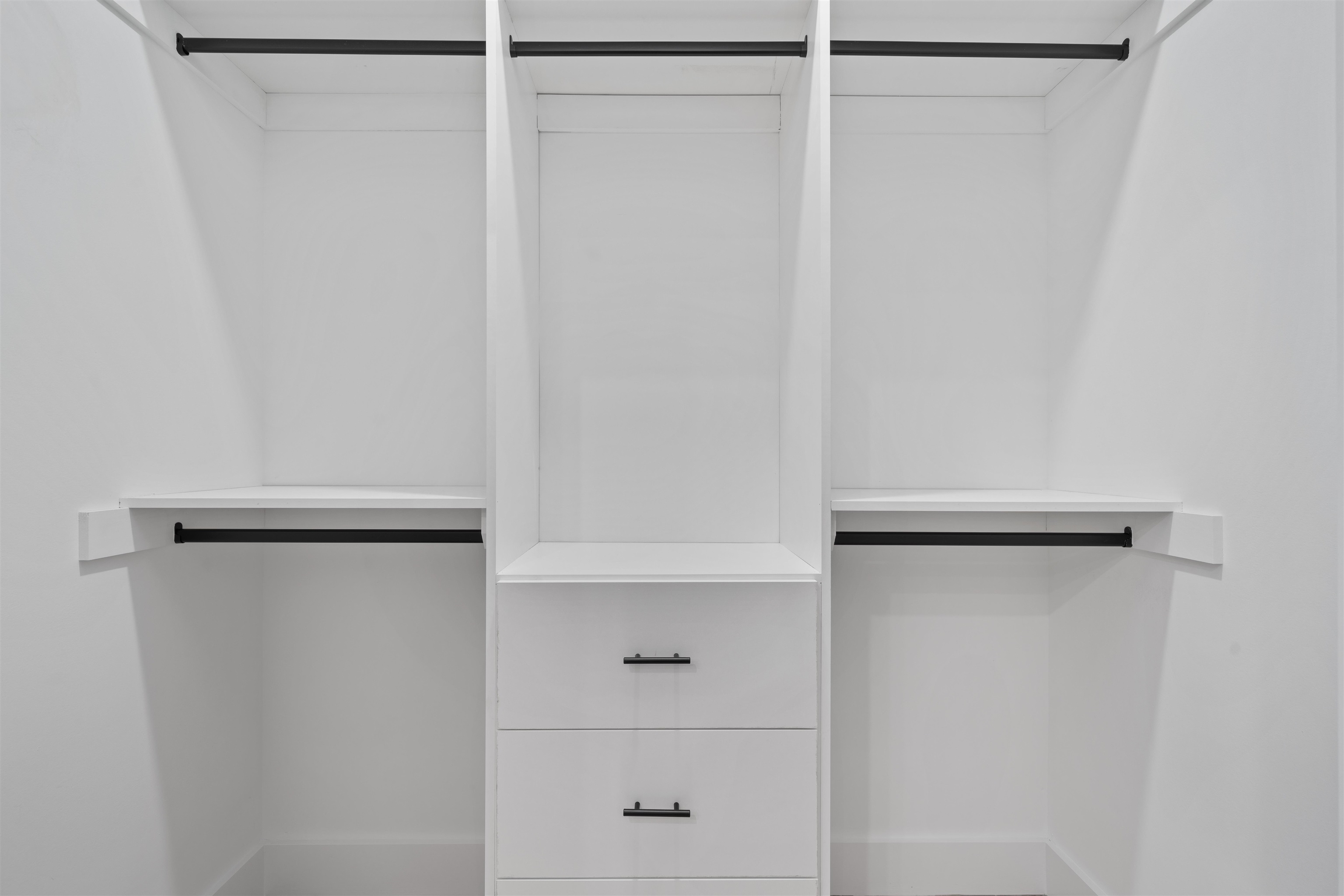 30 CAMBRIDGE AVE Unit: 2