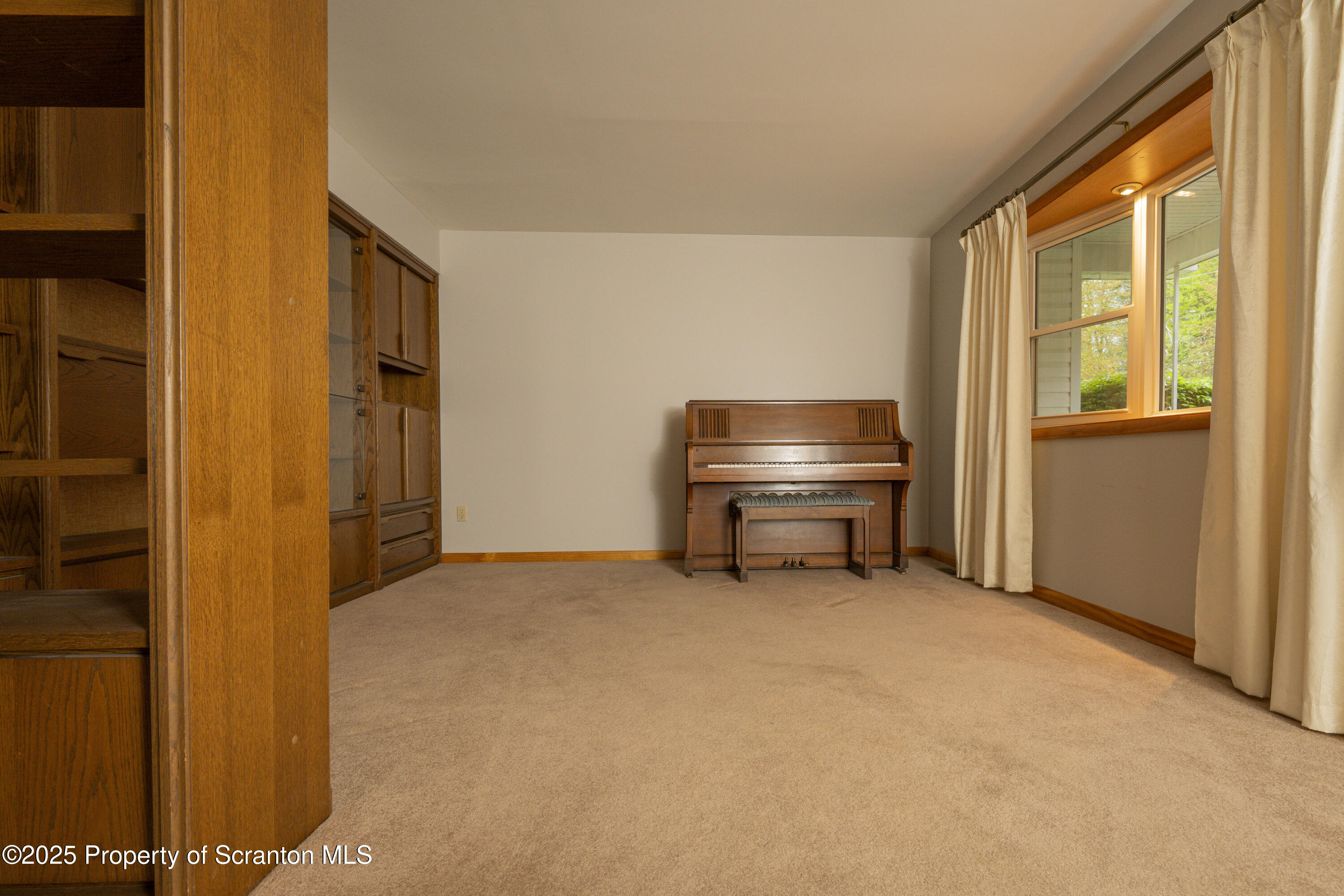 295 Crisp Avenue
