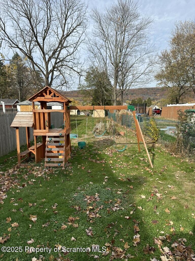 142 S Van Buren Avenue