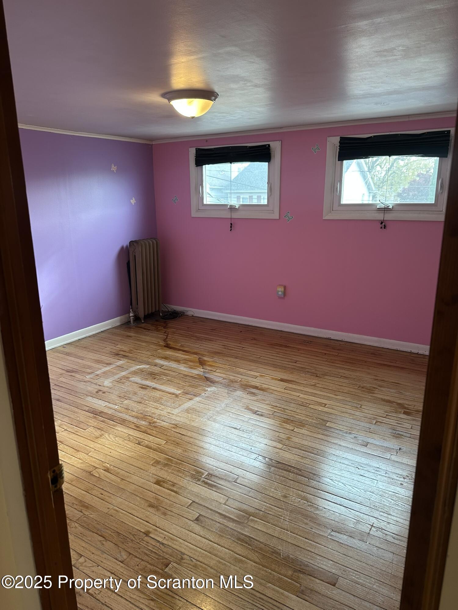142 S Van Buren Avenue