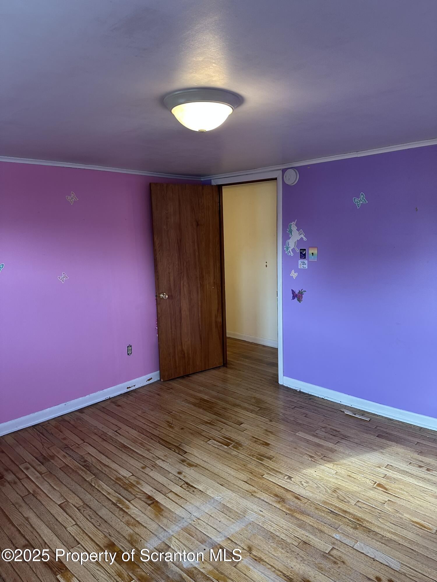 142 S Van Buren Avenue