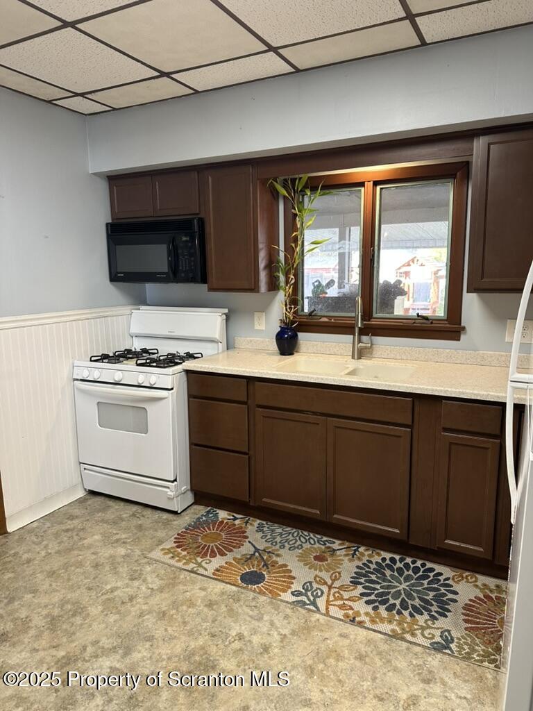 142 S Van Buren Avenue