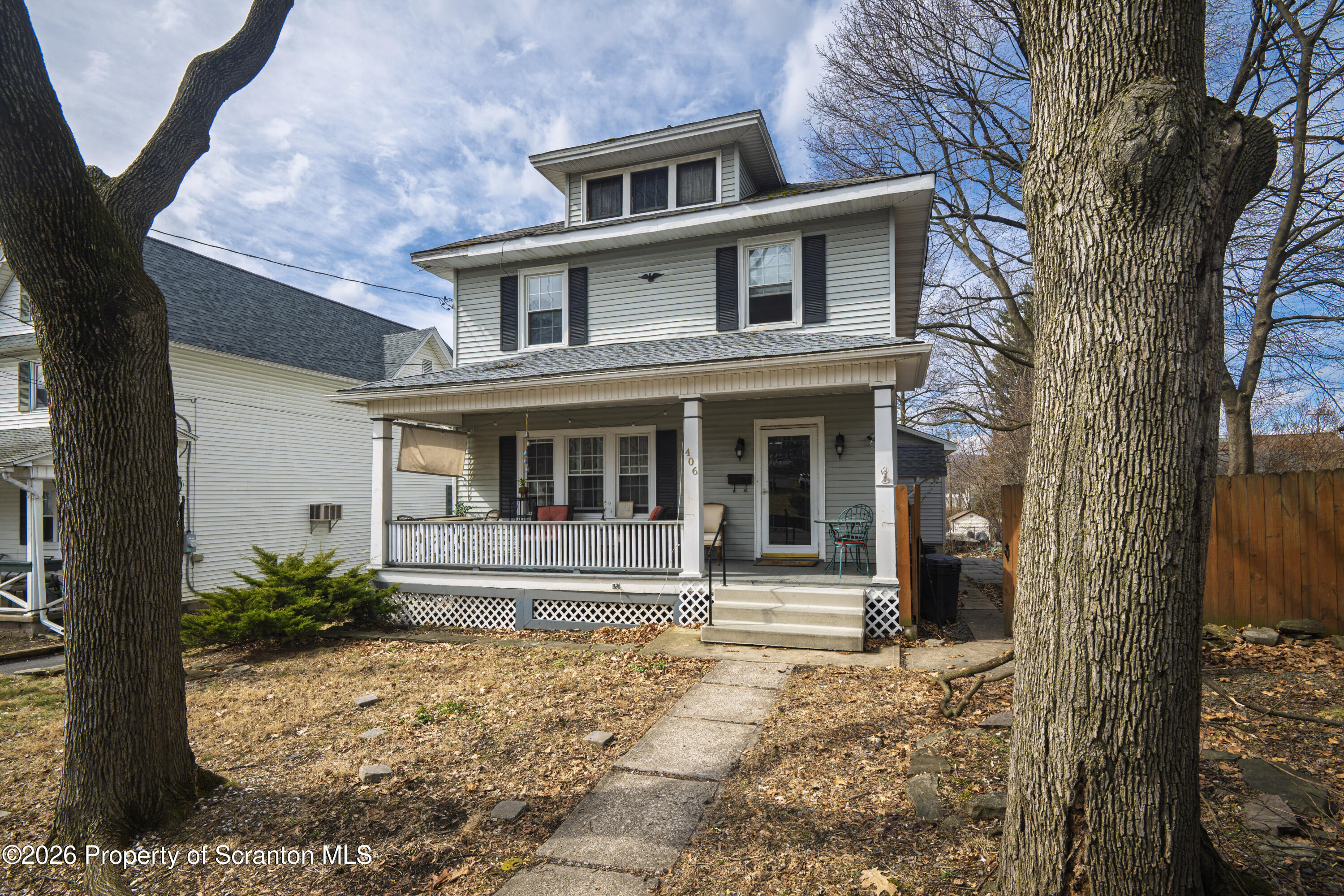 406 3rd Street