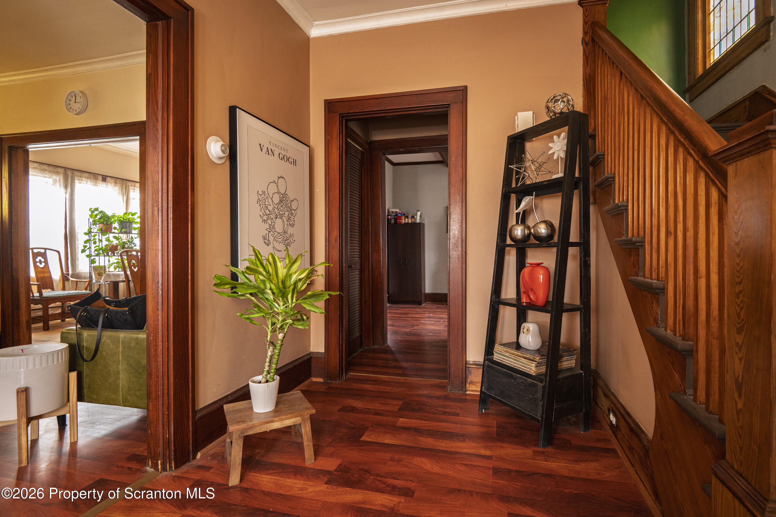 406 3rd Street