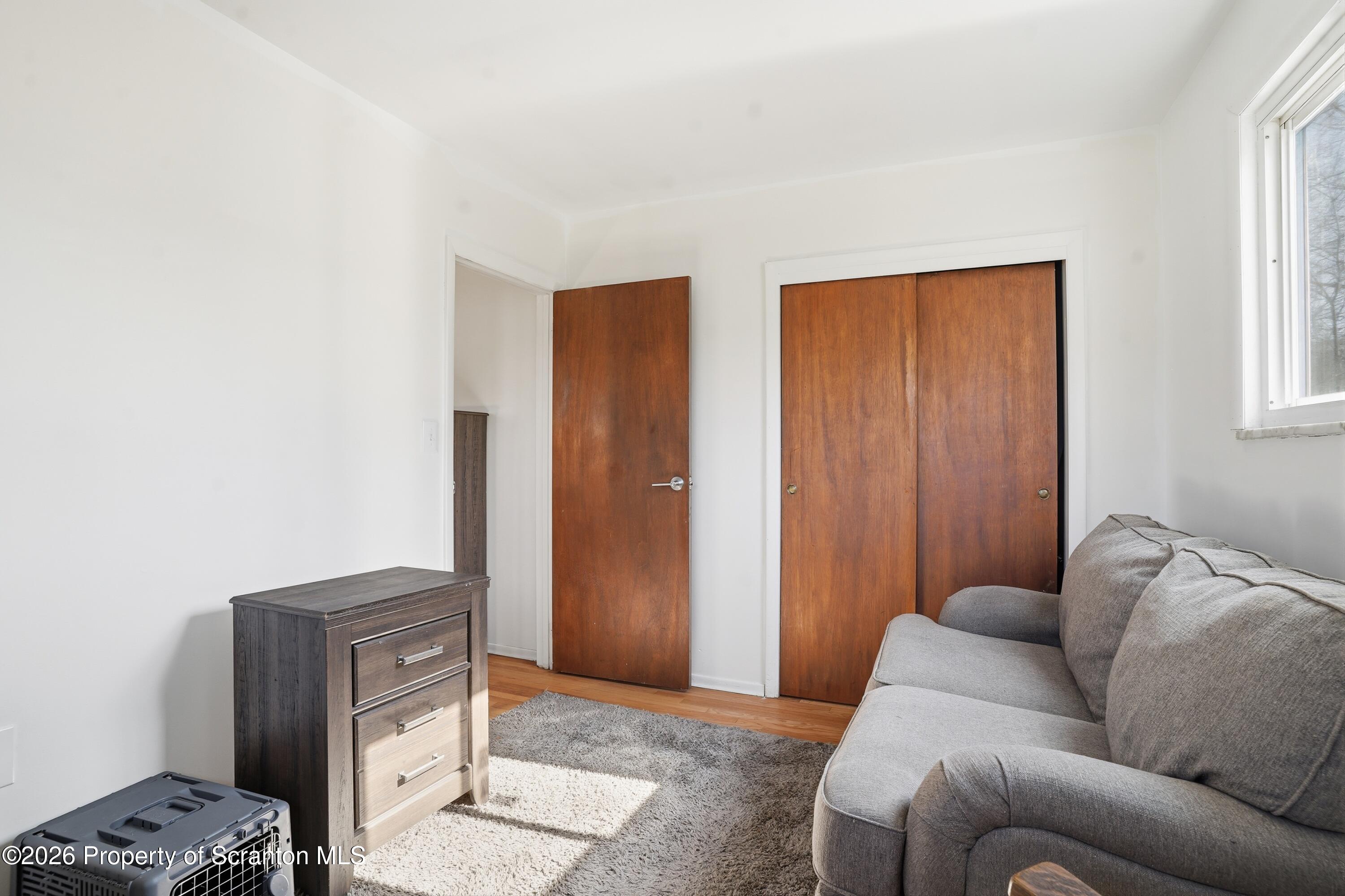 114 Parkwood Avenue
