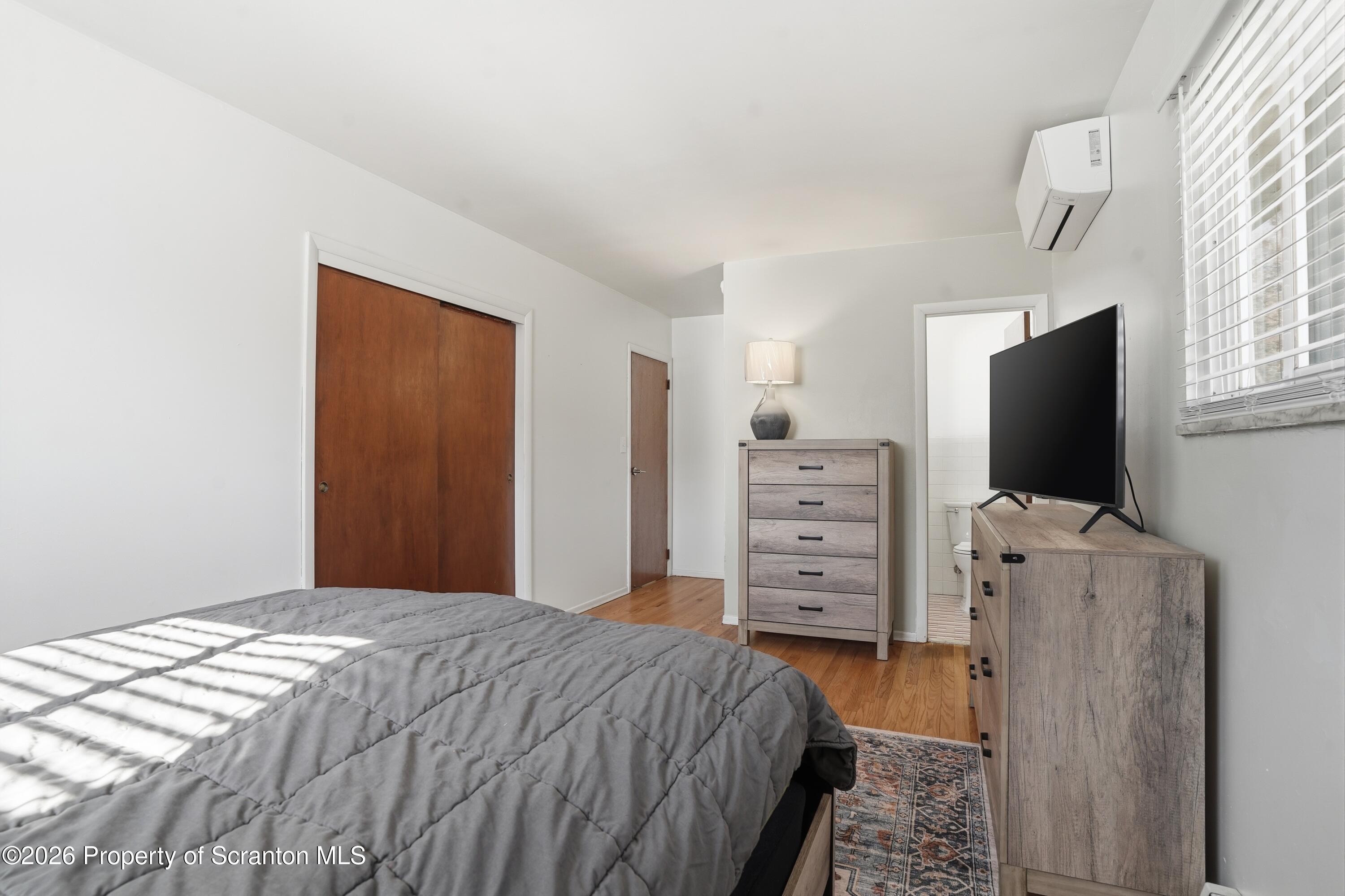 114 Parkwood Avenue