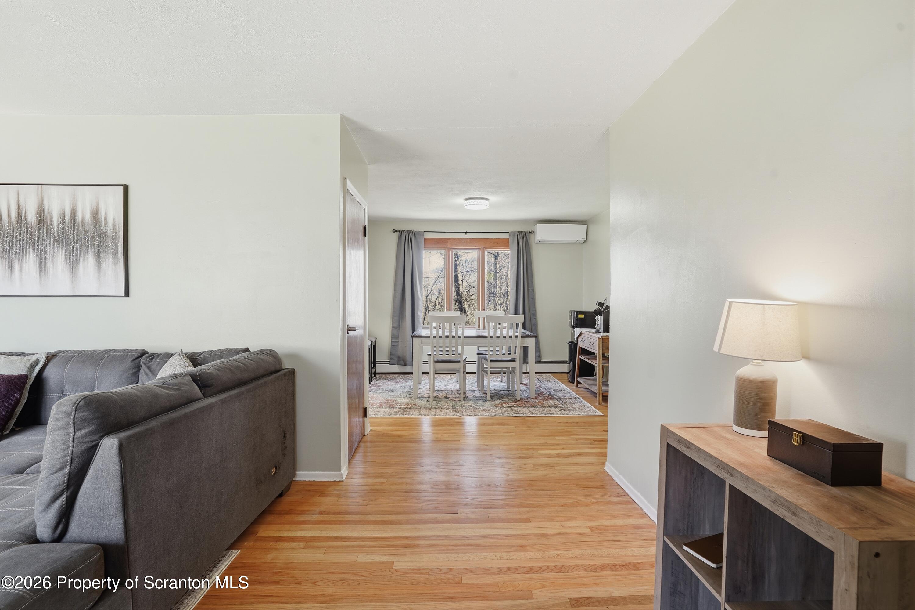114 Parkwood Avenue