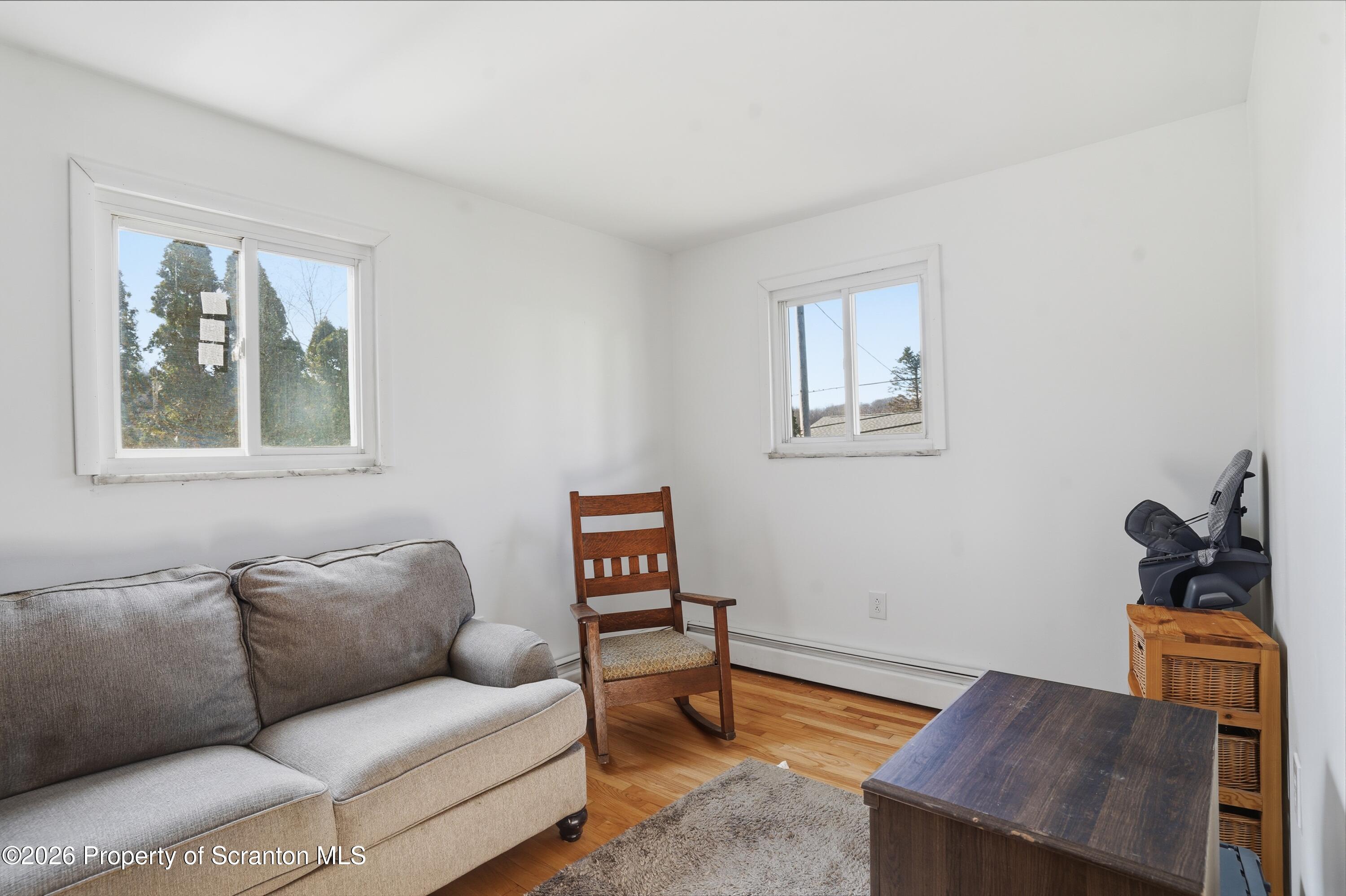 114 Parkwood Avenue