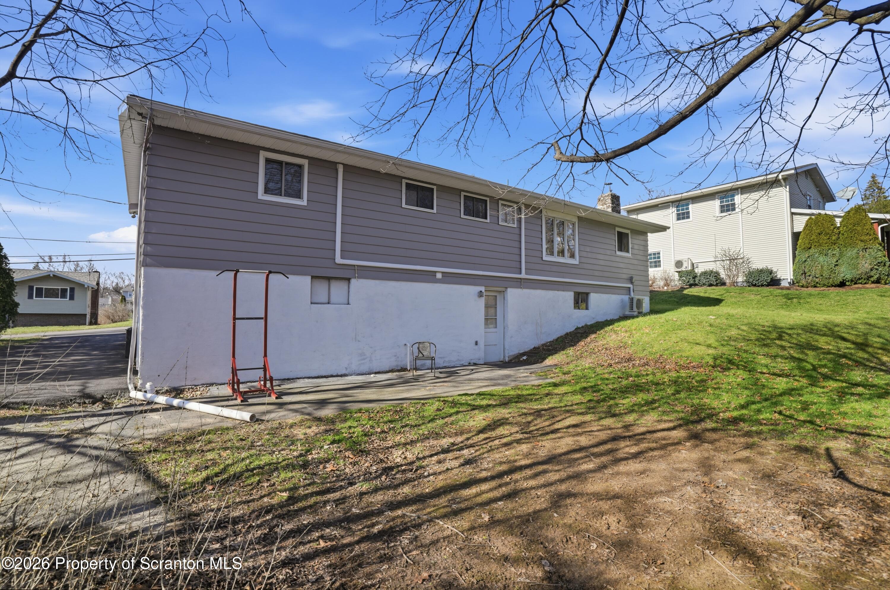 114 Parkwood Avenue