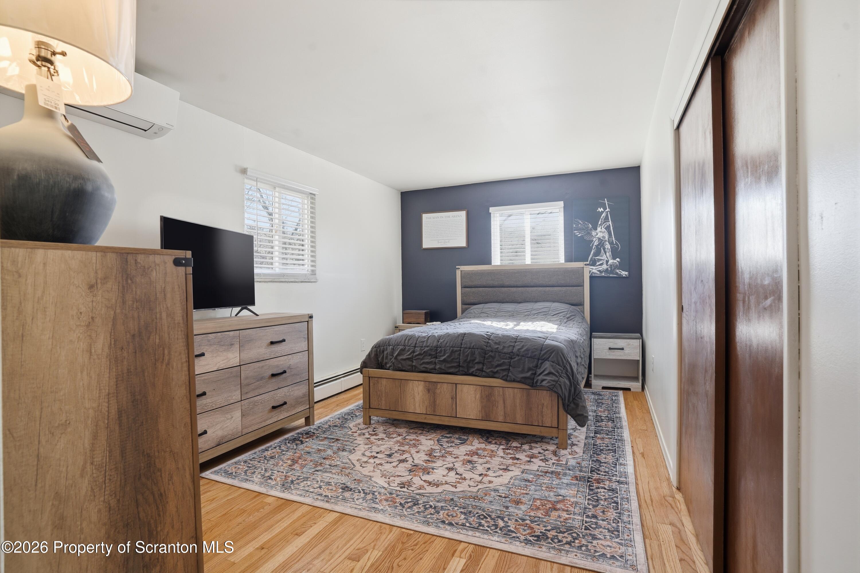 114 Parkwood Avenue