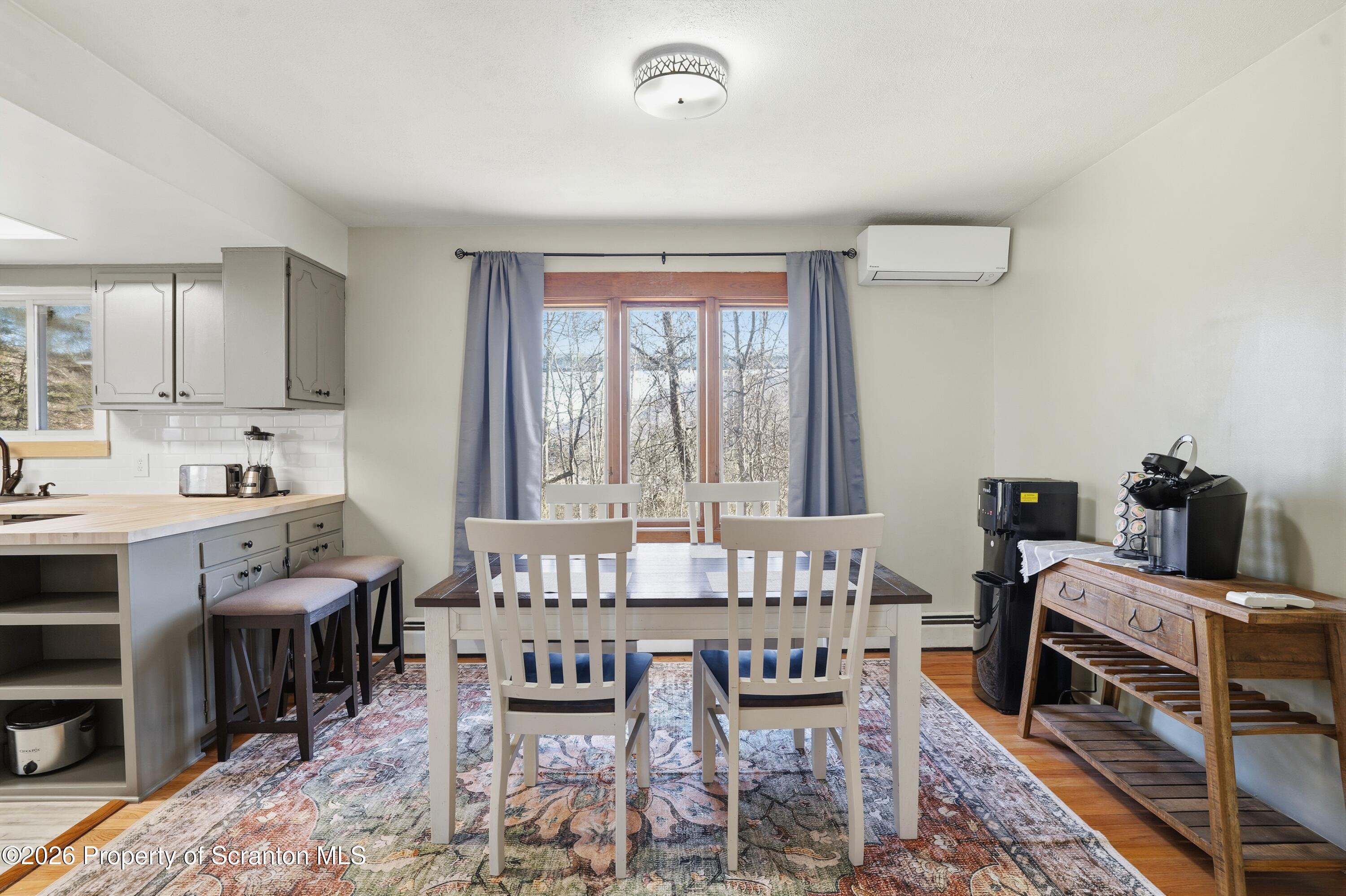 114 Parkwood Avenue
