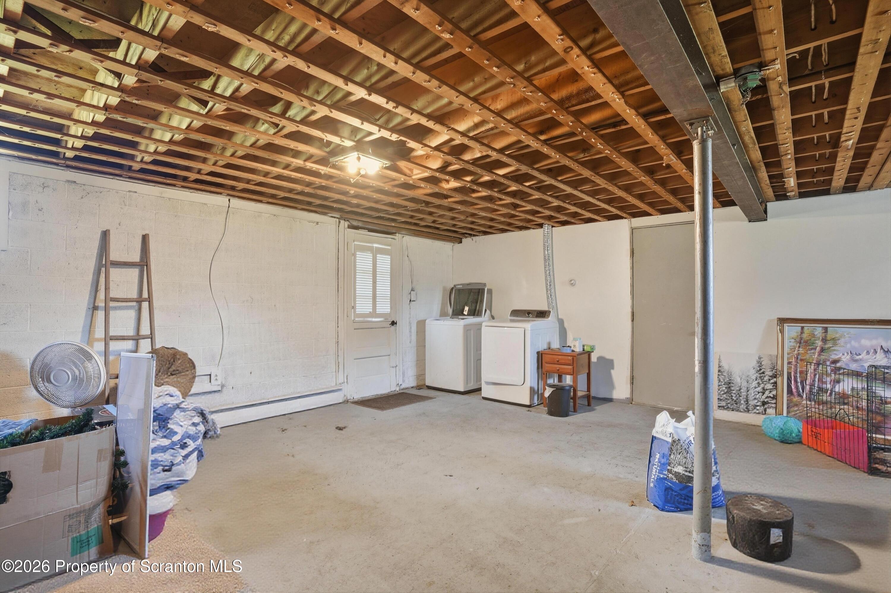 114 Parkwood Avenue