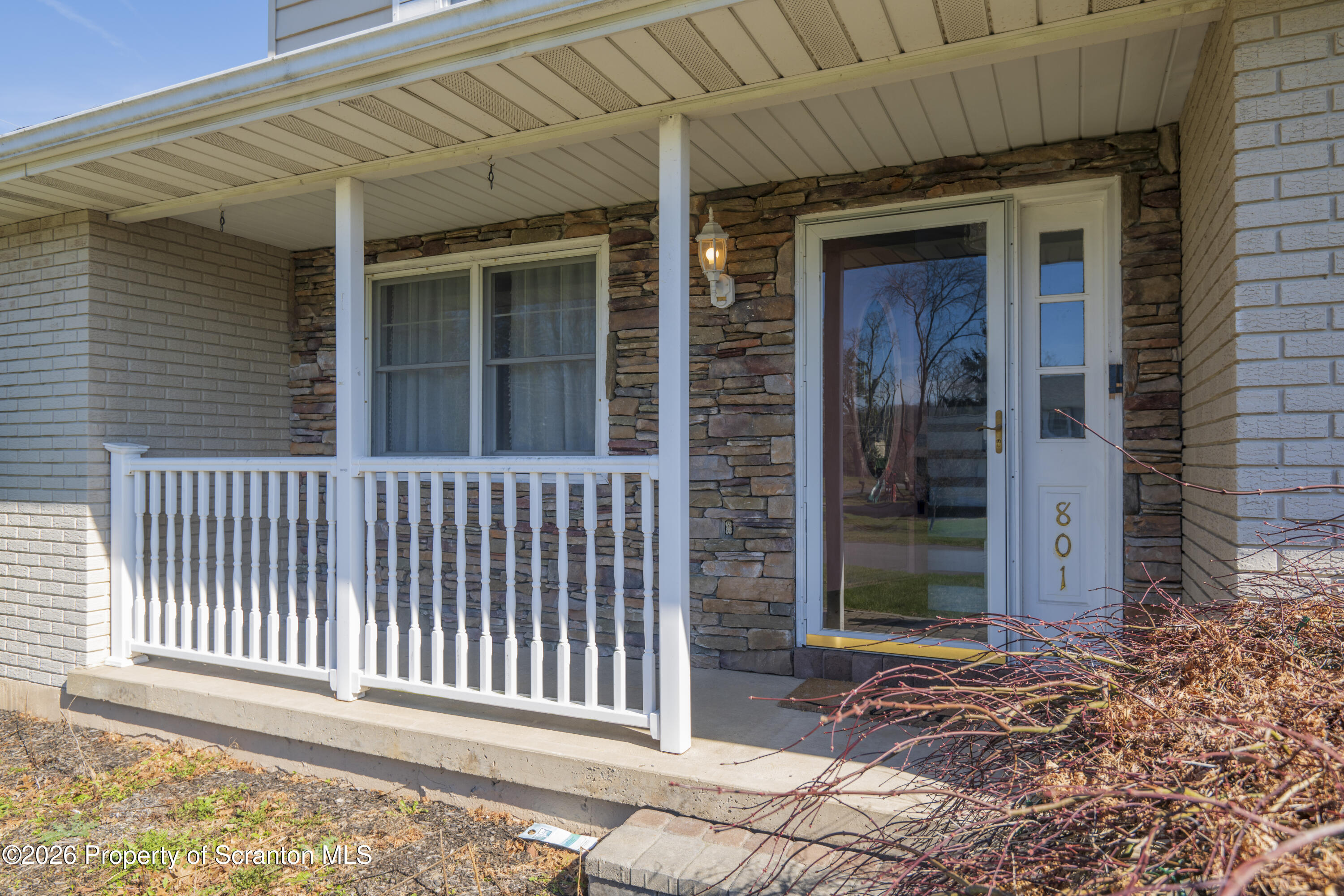 801 Laconia Circle