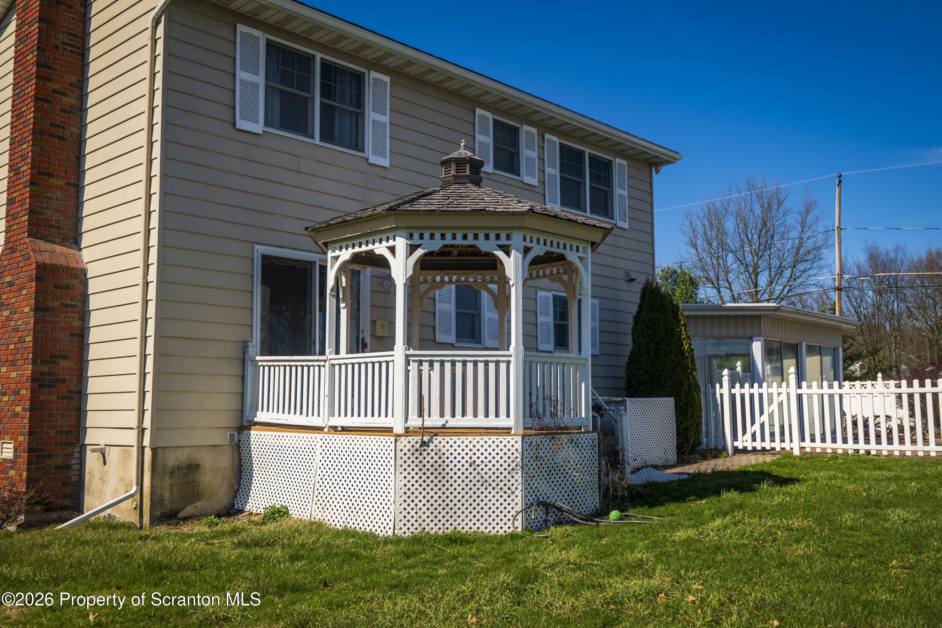 801 Laconia Circle
