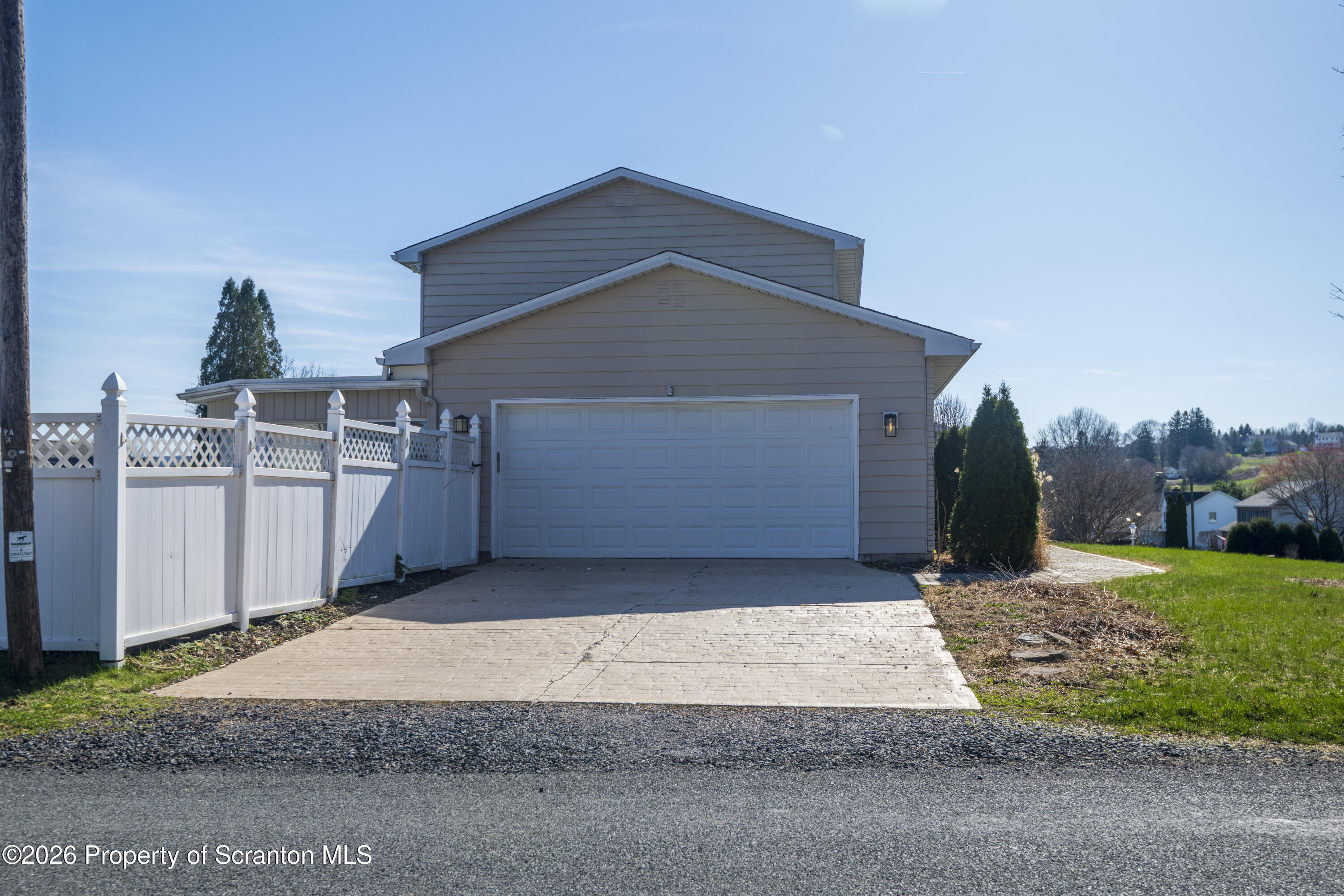 801 Laconia Circle