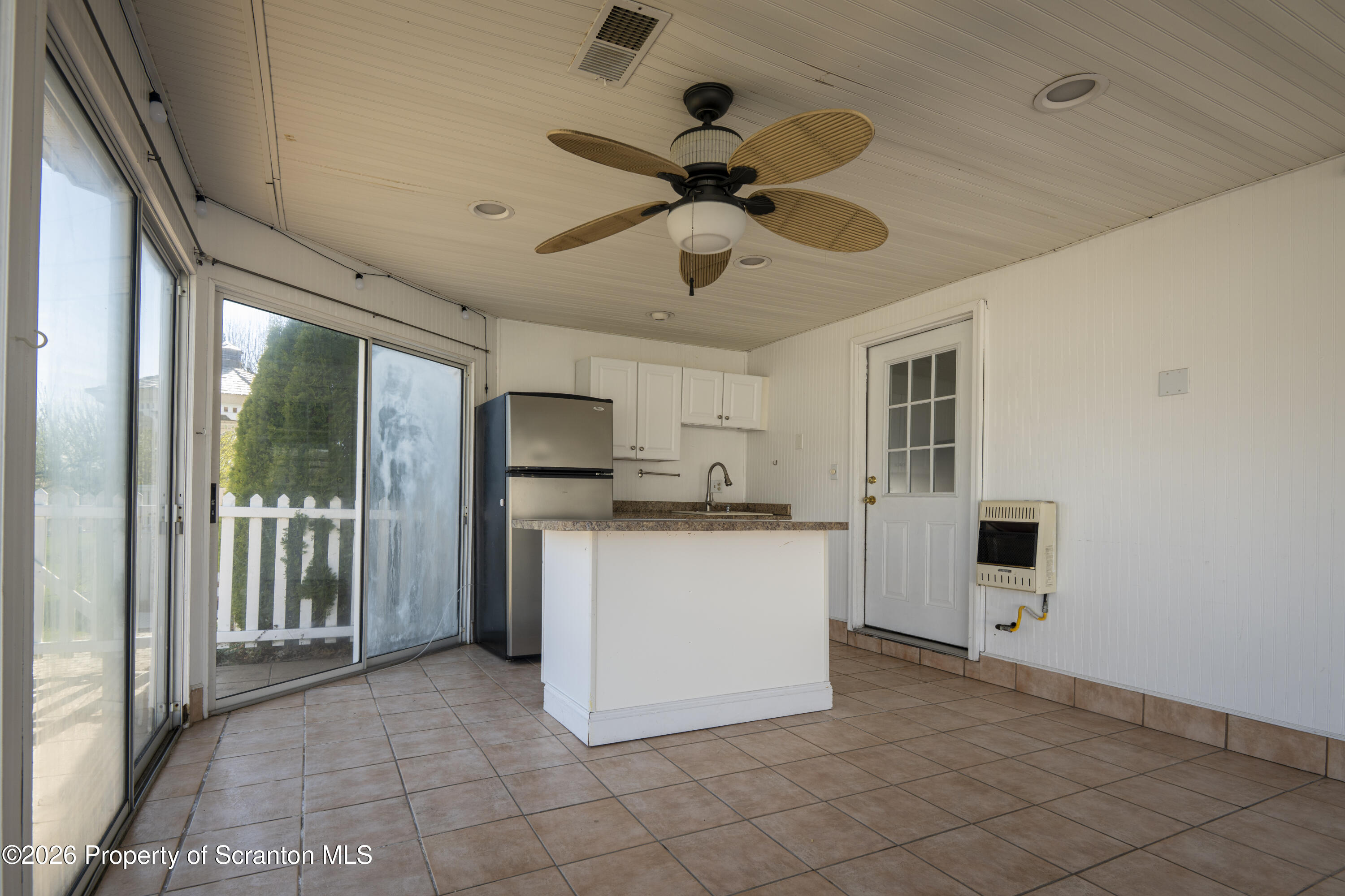 801 Laconia Circle