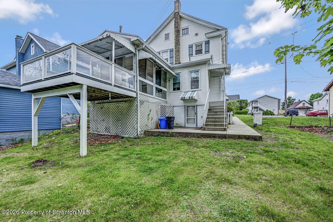 1107 N Irving Avenue