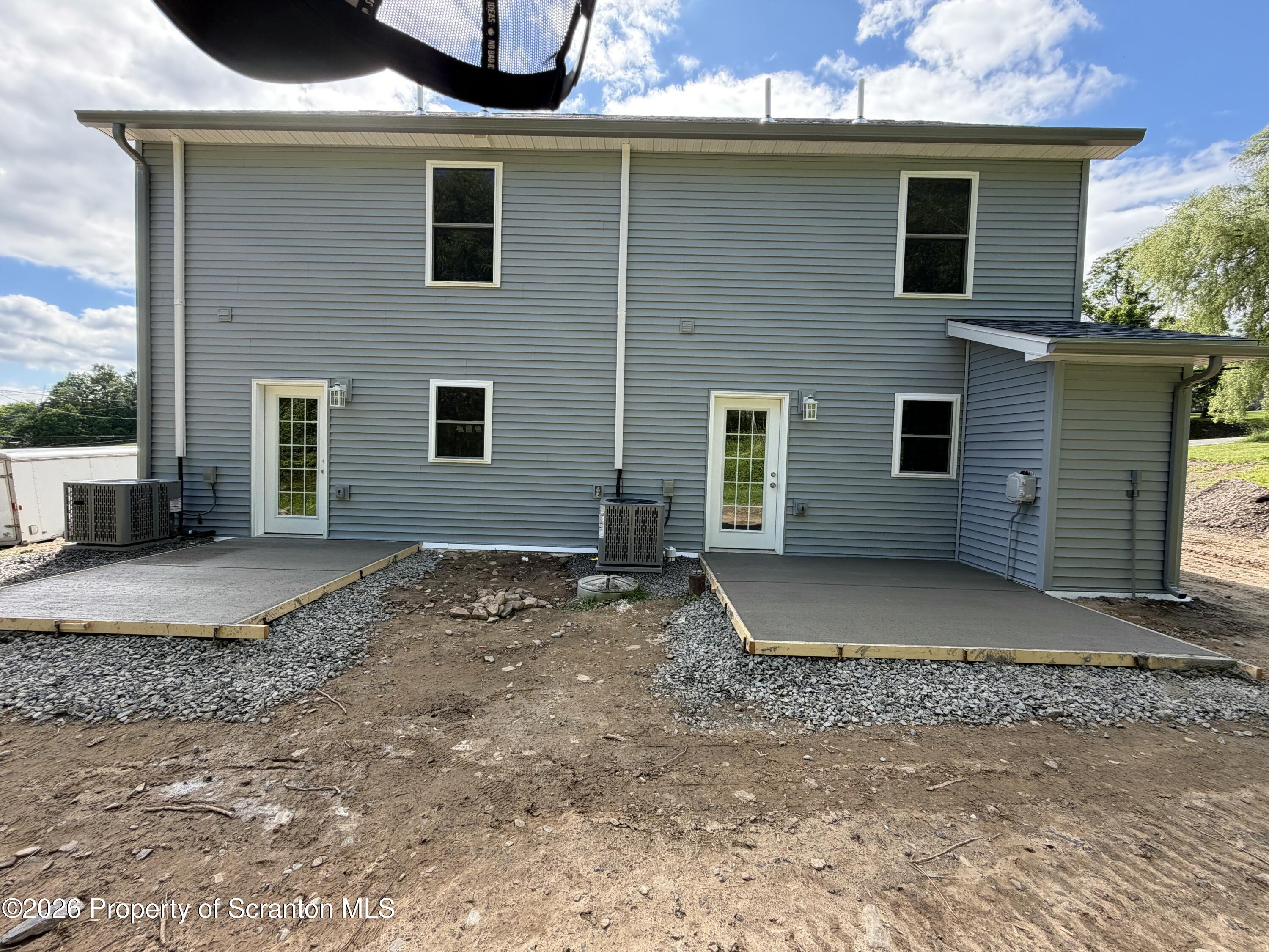 1068 Lakeland Drive