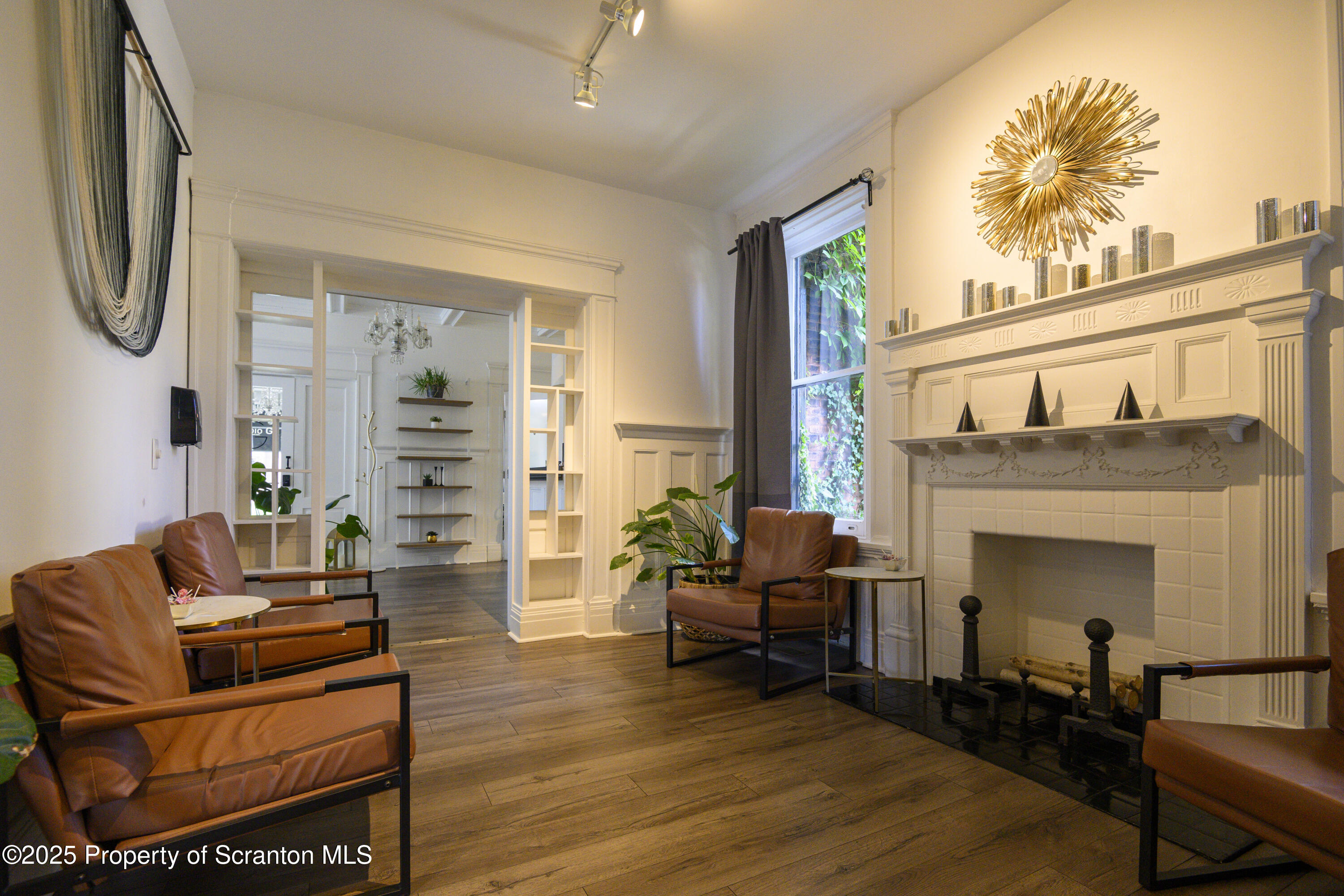 88 S Franklin Street