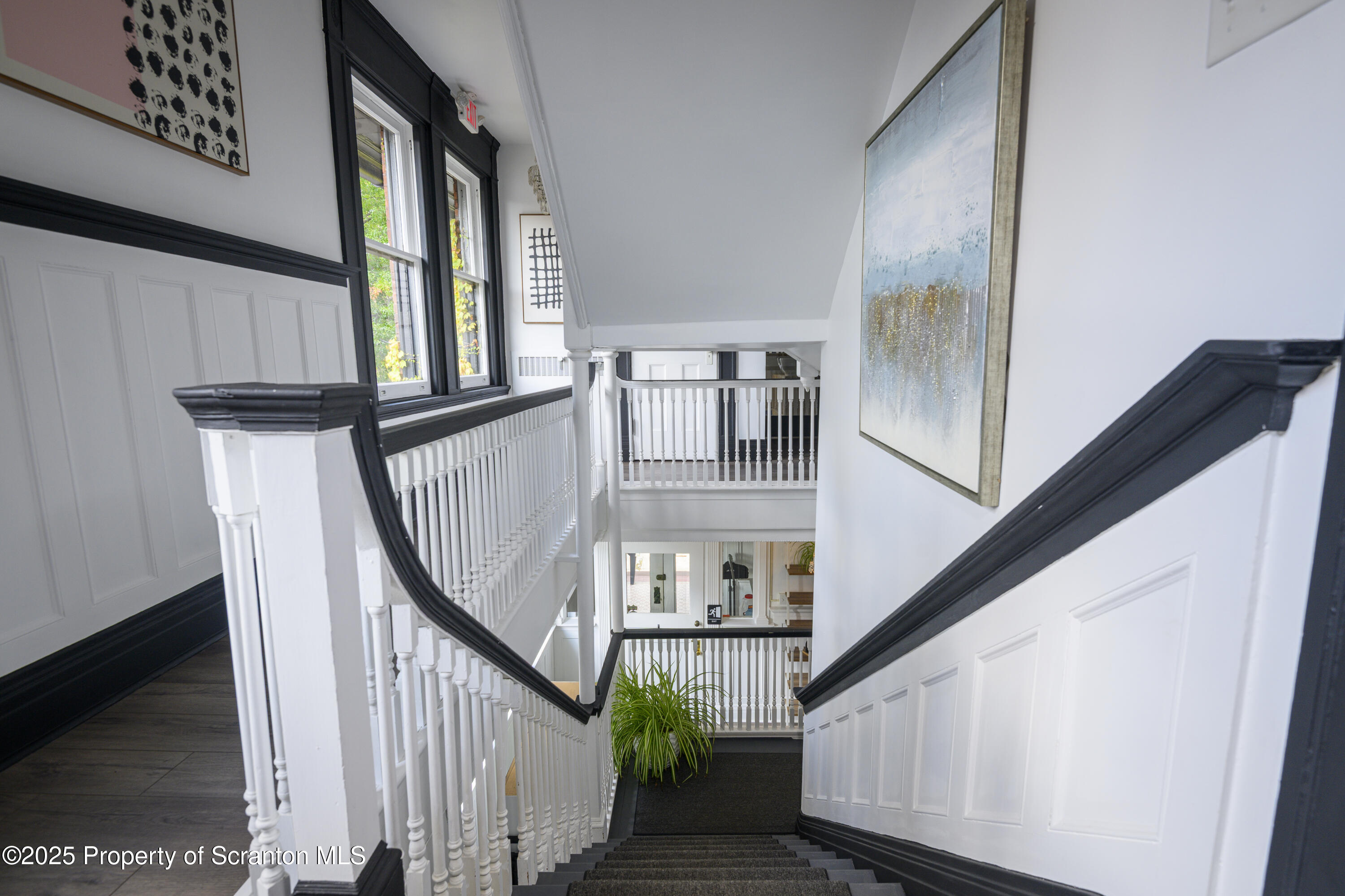 88 S Franklin Street