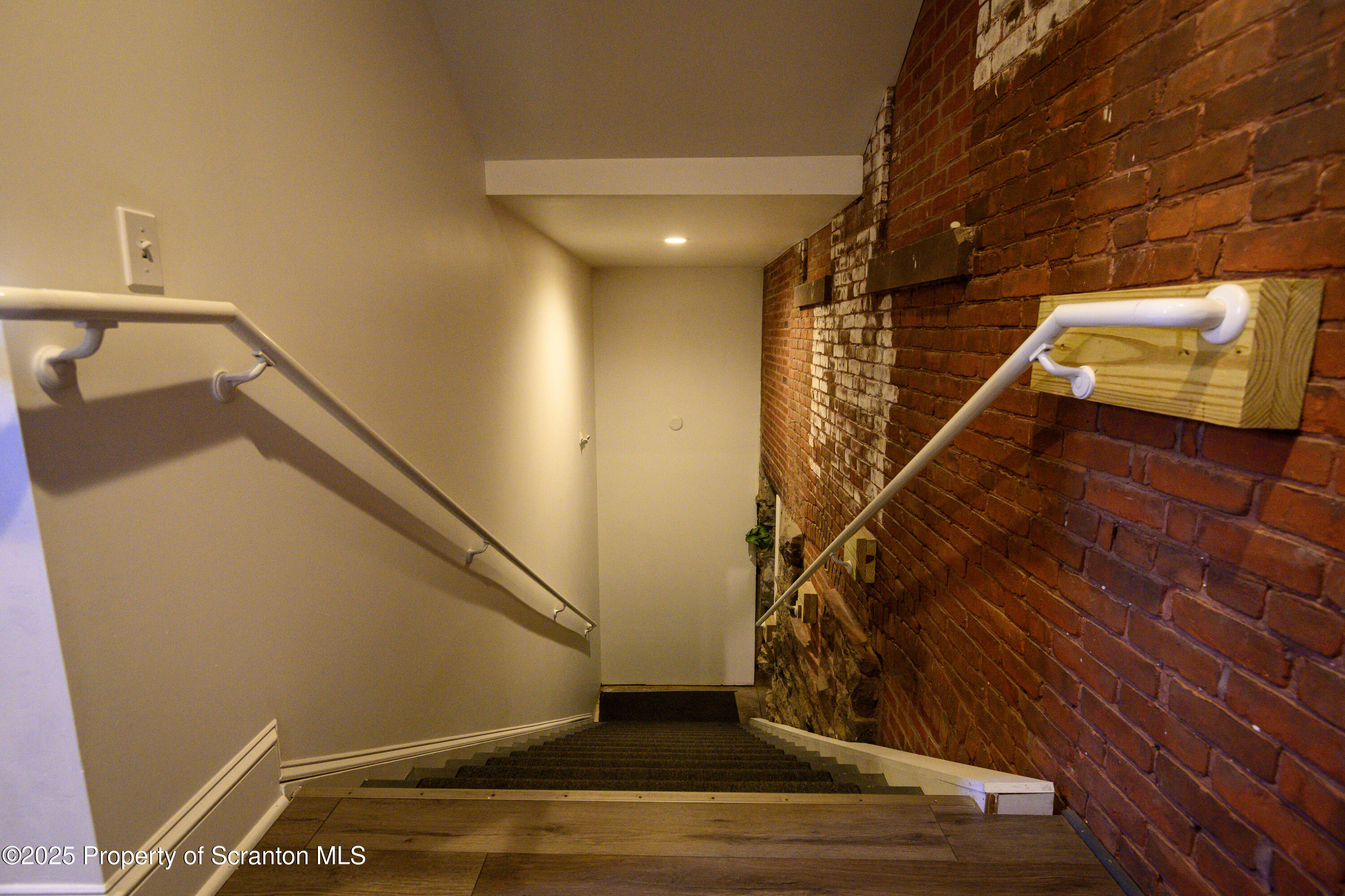 88 S Franklin Street