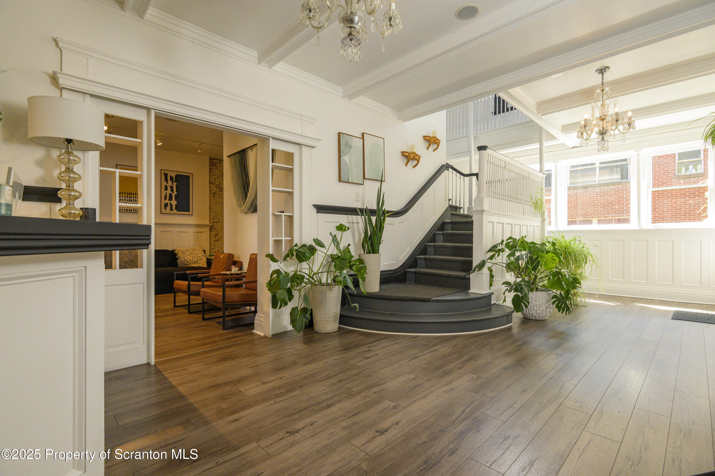 88 S Franklin Street