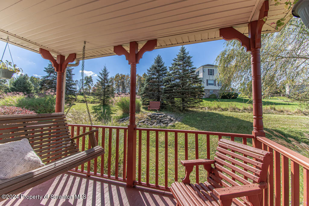 166 Hillview Drive