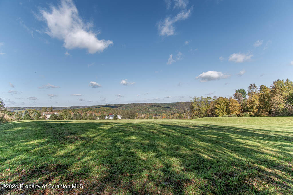 166 Hillview Drive