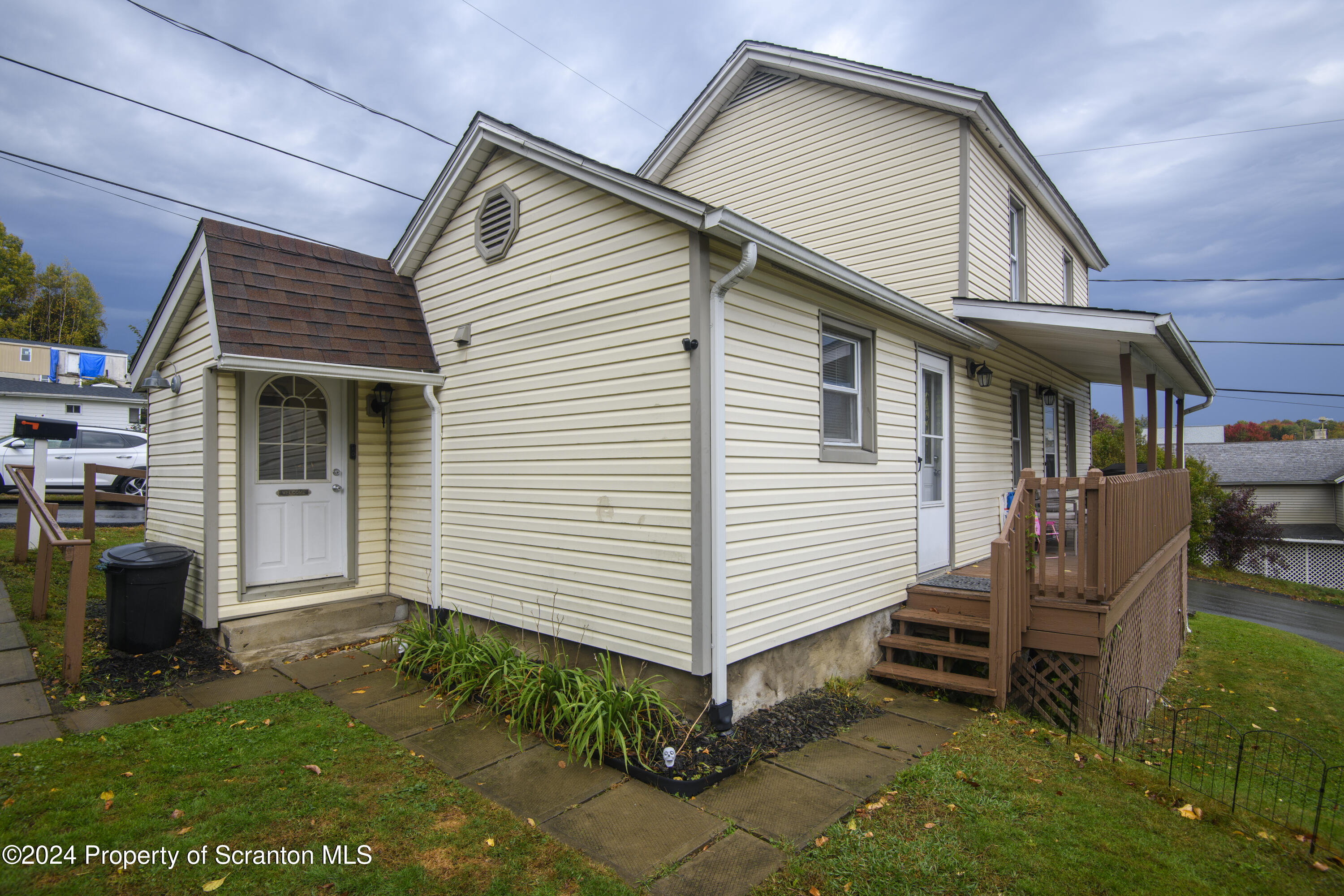 1001 Ridge Street