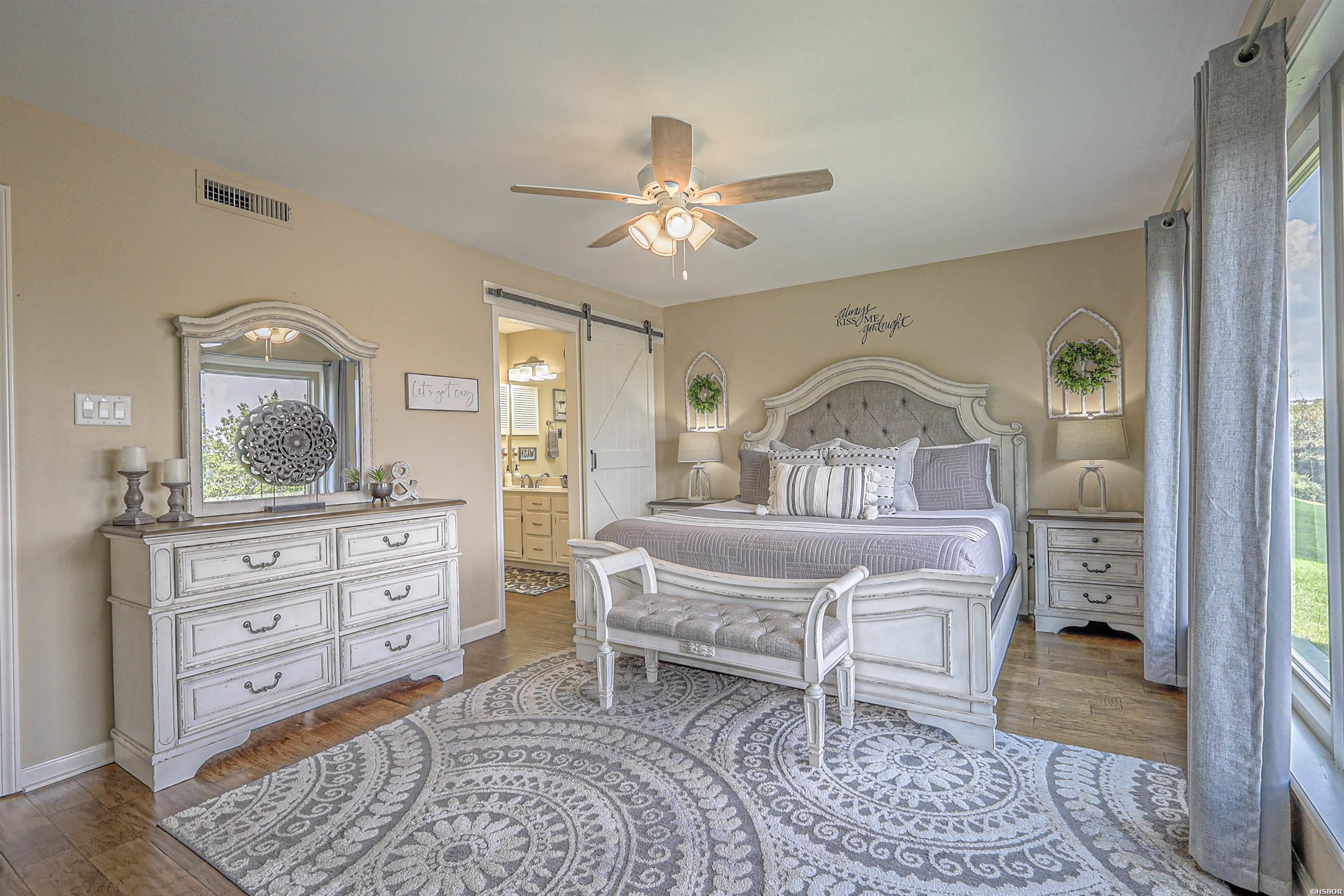 101 LONG ISLAND Drive Unit: 1001