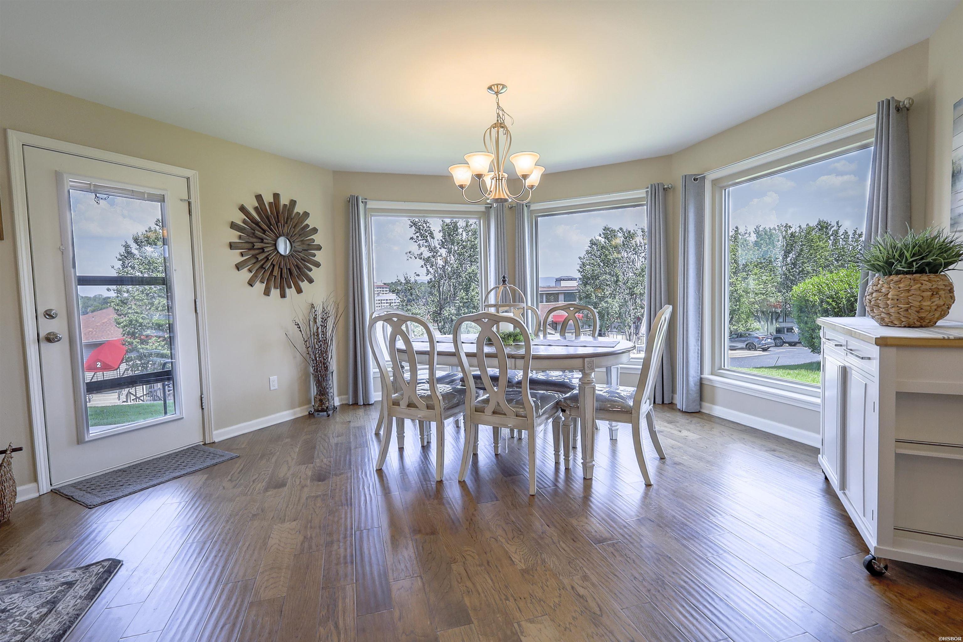 101 LONG ISLAND Drive Unit: 1001