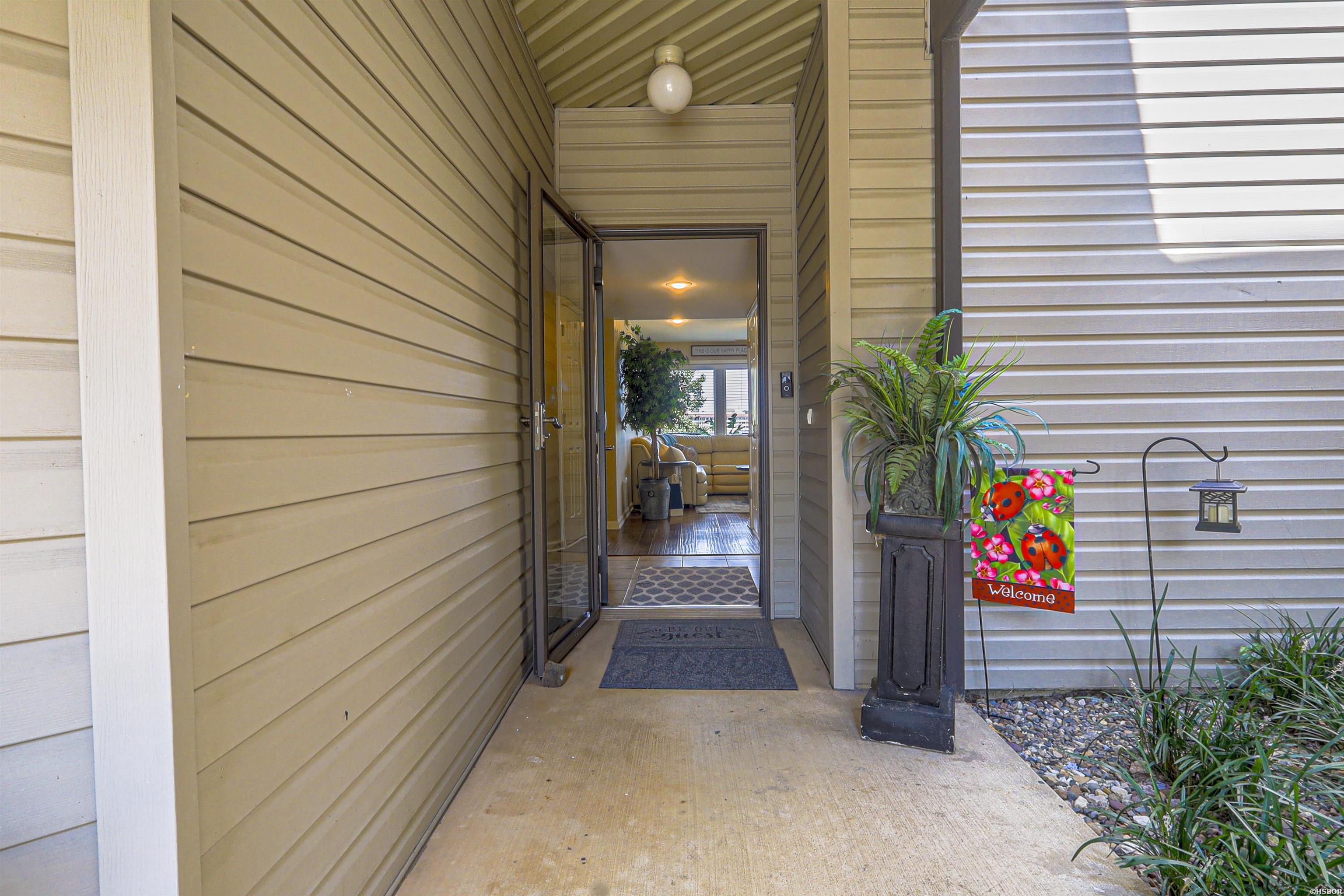 101 LONG ISLAND Drive Unit: 1001